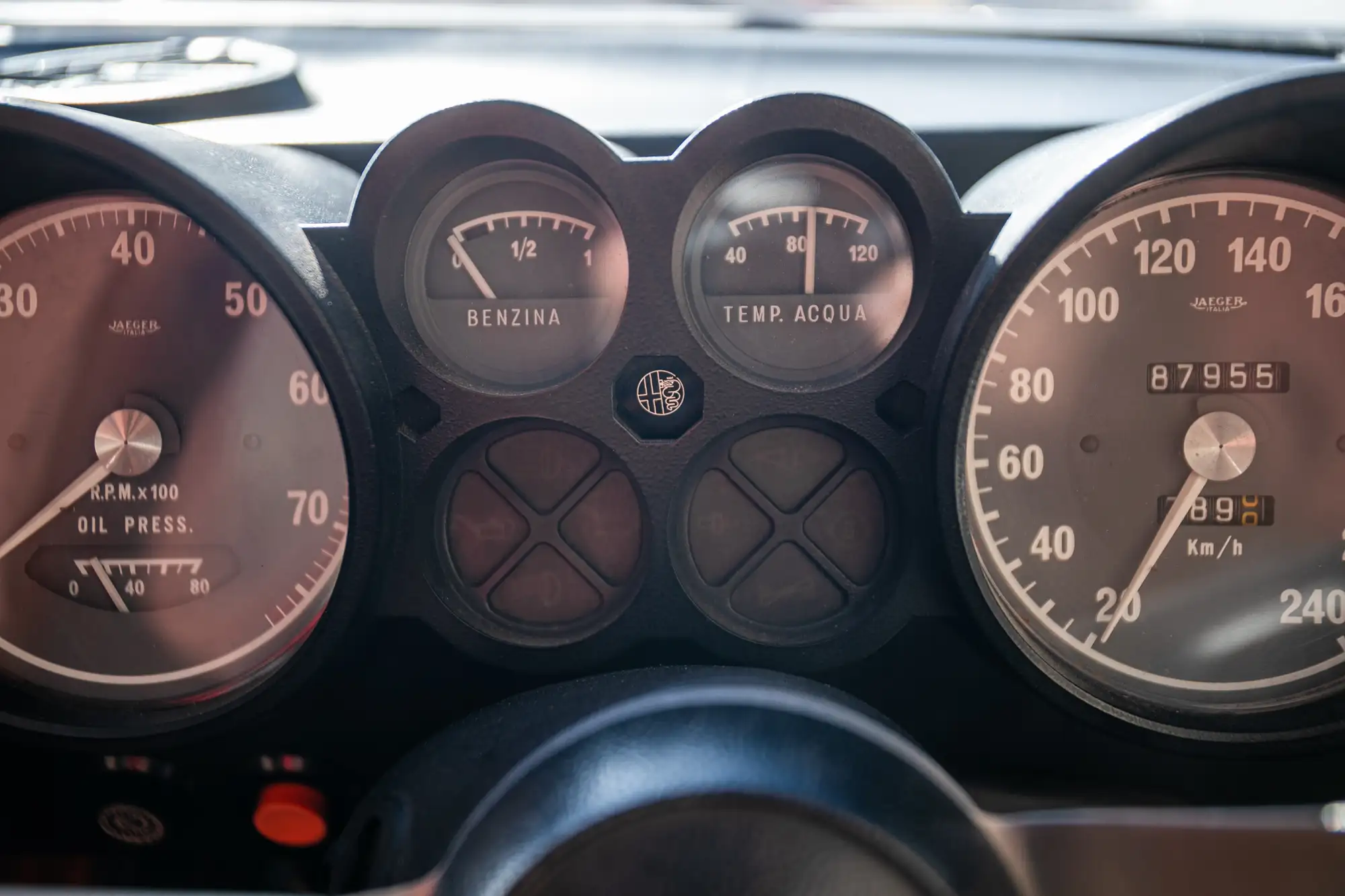 1975 Alfa Romeo 2000 GT Veloce (105.22)-Sold