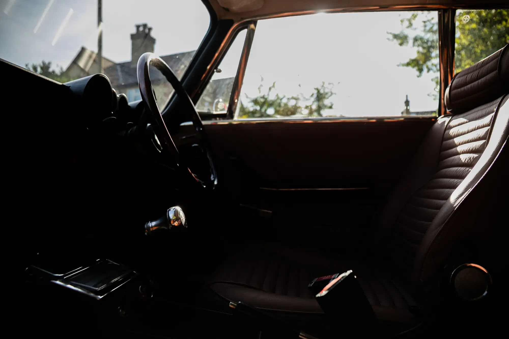 1975 Alfa Romeo 2000 GT Veloce (105.22)-Sold