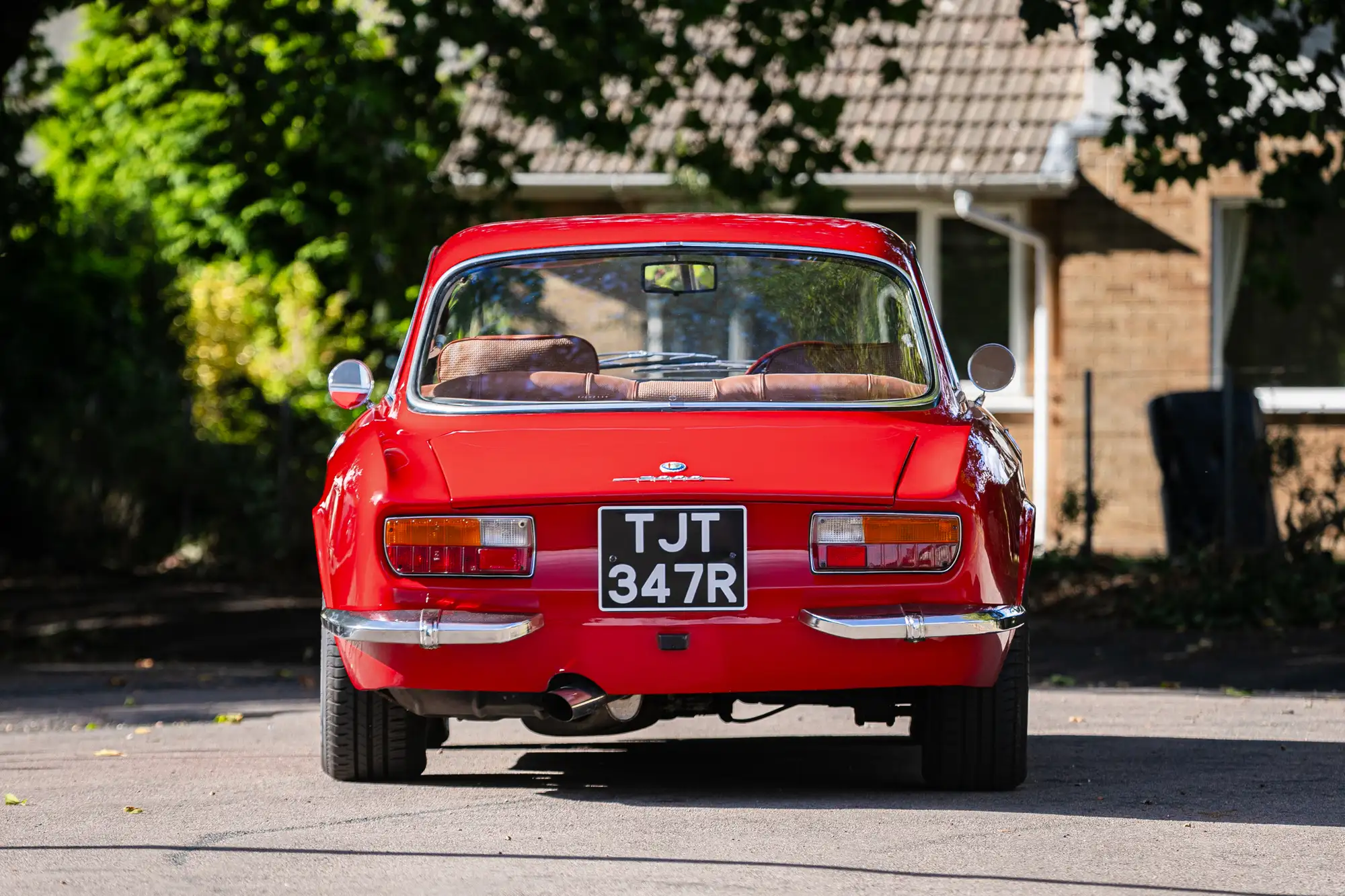 1975 Alfa Romeo 2000 GT Veloce (105.22)-Sold