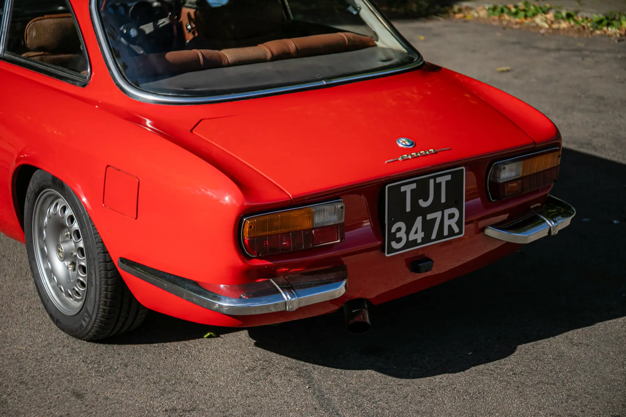 1975 Alfa Romeo 2000 GT Veloce (105.22)-Sold