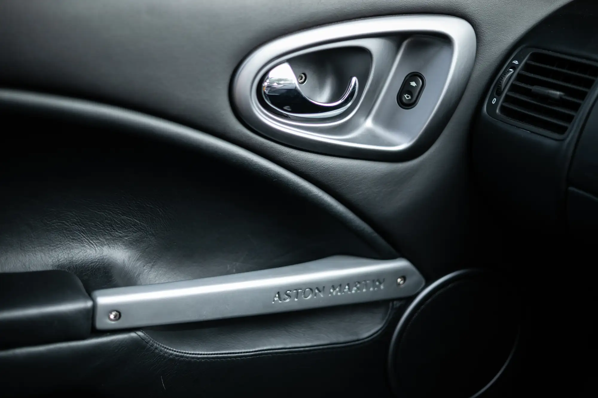 2002 Aston Martin Vanquish 2+2 - ex-Hugh Grant-Sold