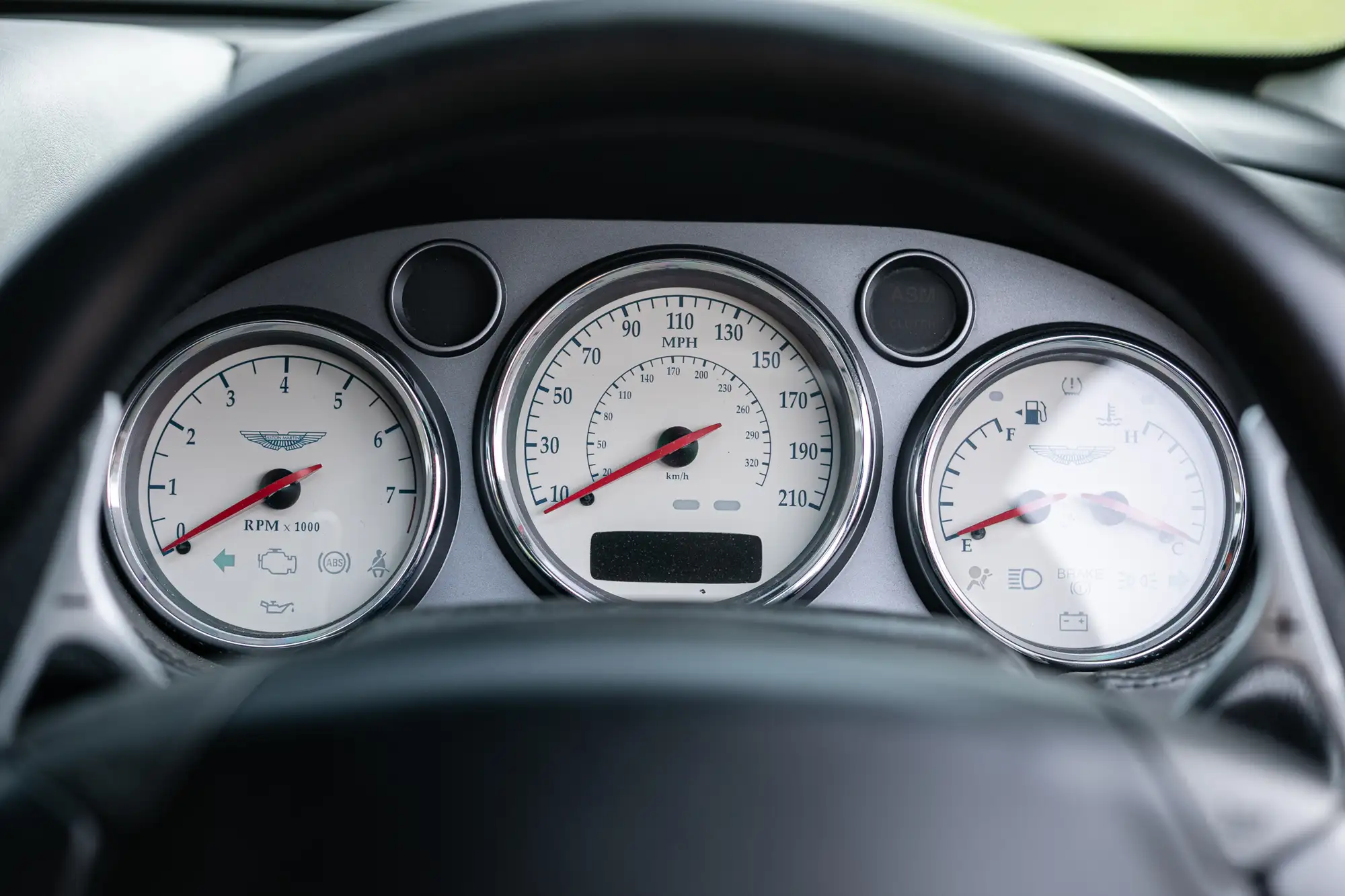 2002 Aston Martin Vanquish 2+2 - ex-Hugh Grant-Sold