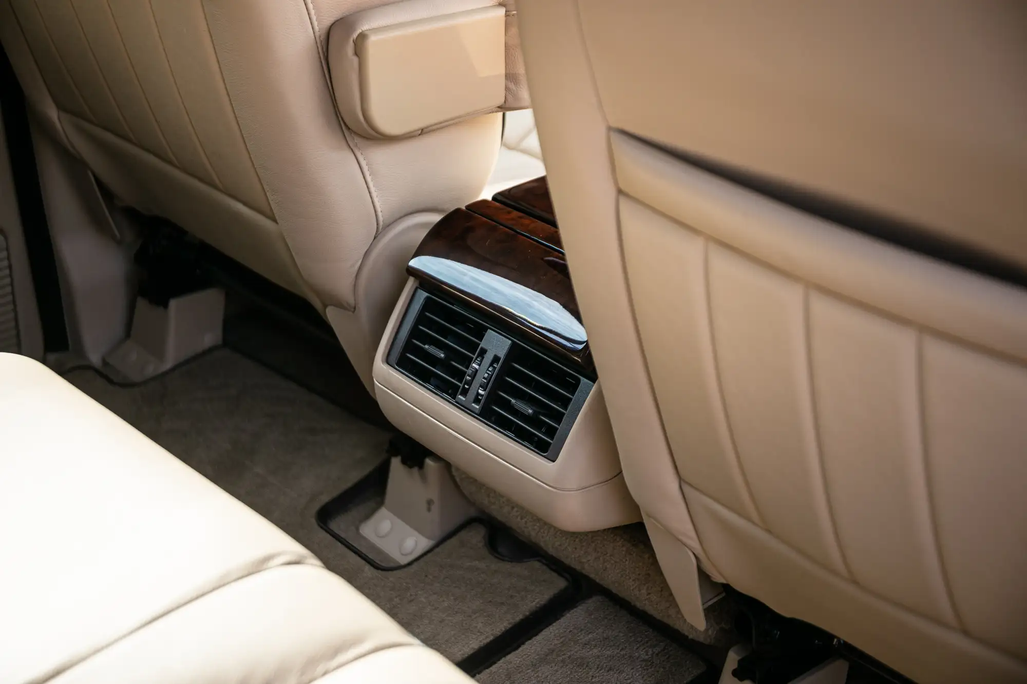 1999 Range Rover P38 4.6 HSE - 8,136 Miles-Sold