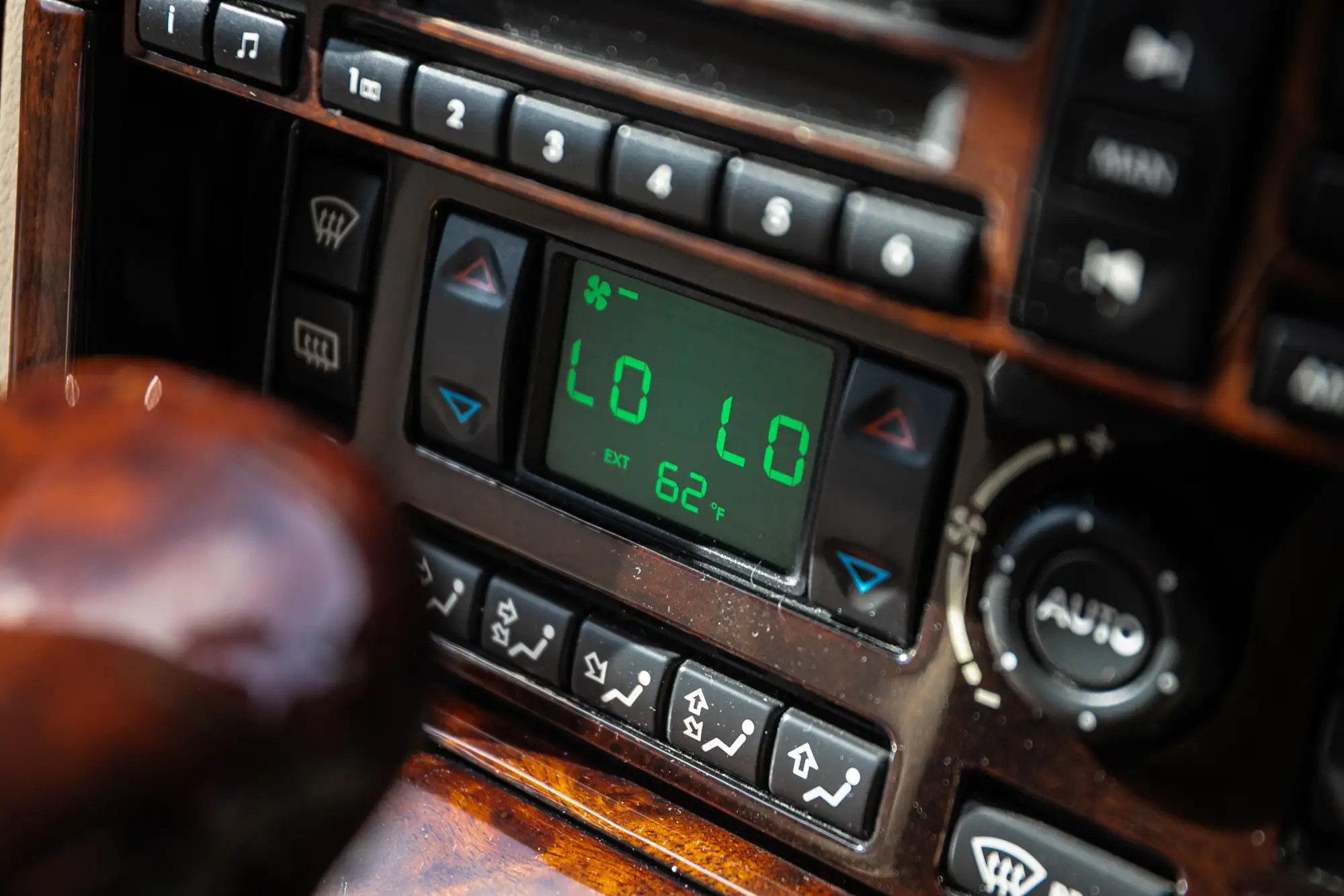 1999 Range Rover P38 4.6 HSE - 8,136 Miles-Sold