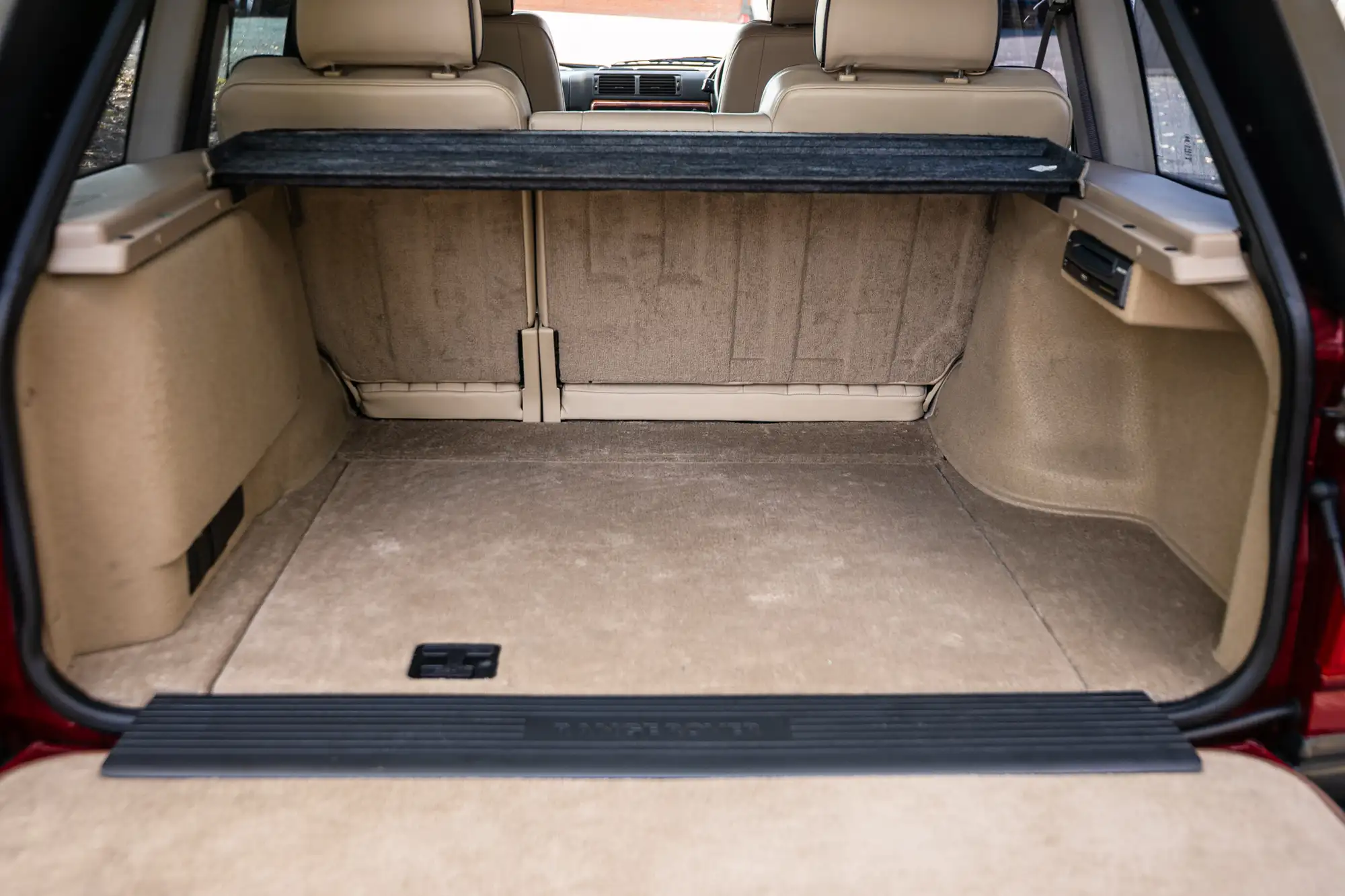 1999 Range Rover P38 4.6 HSE - 8,136 Miles-Sold