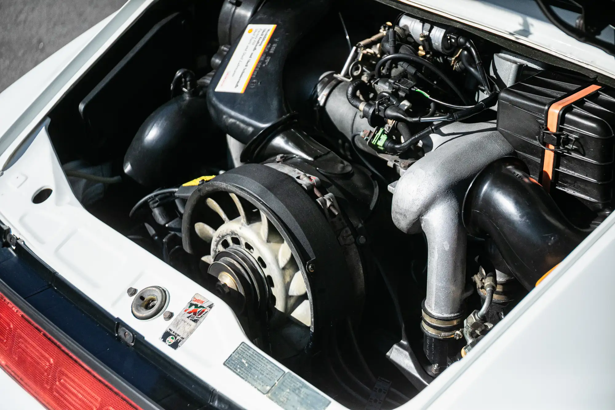 Porsche 911 (964) Carrera 4 Manual - 22,656 Miles-Sold