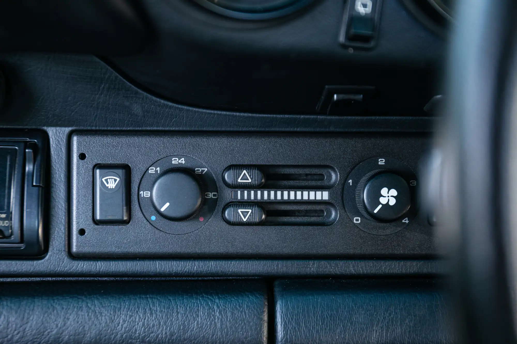 Porsche 911 (964) Carrera 4 Manual - 22,656 Miles-Sold