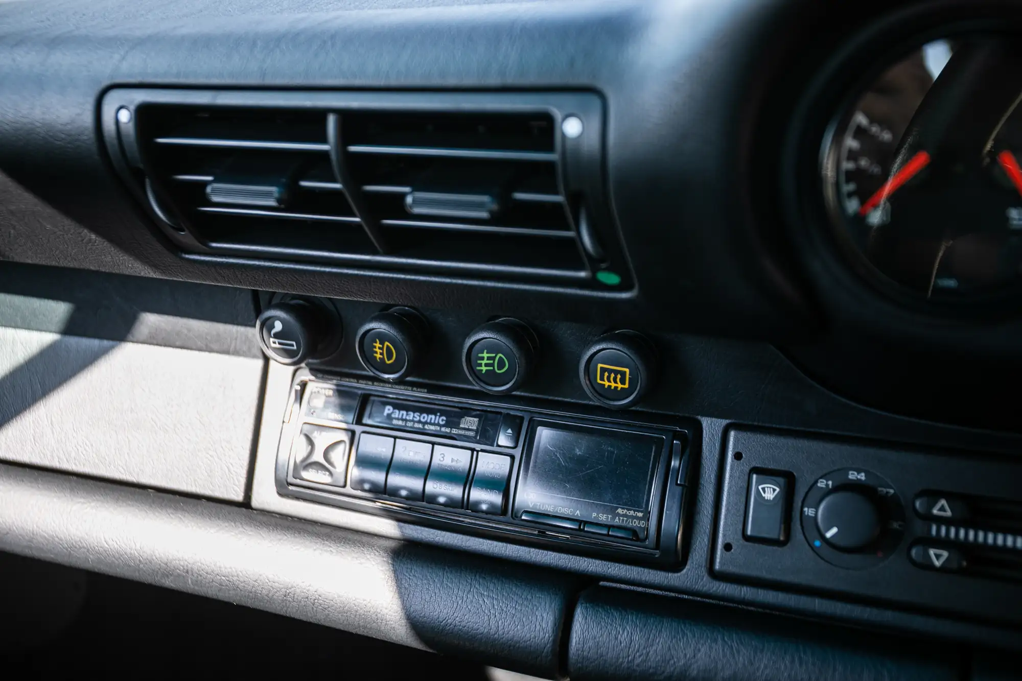 Porsche 911 (964) Carrera 4 Manual - 22,656 Miles-Sold