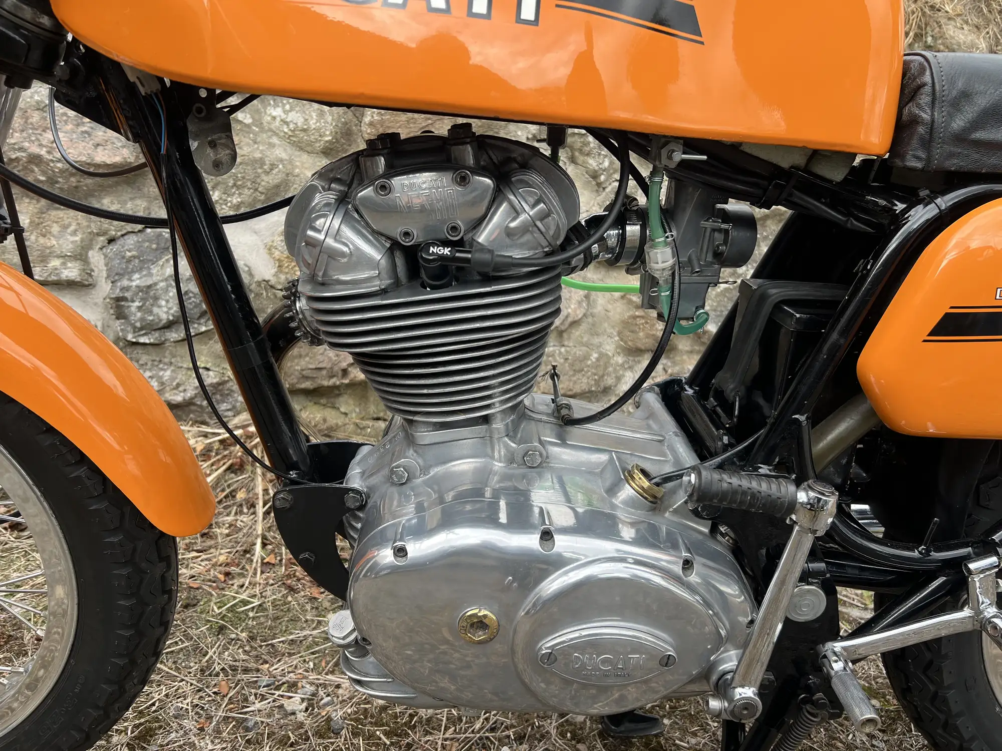 1975 Ducati Desmo 239 239cc-Sold