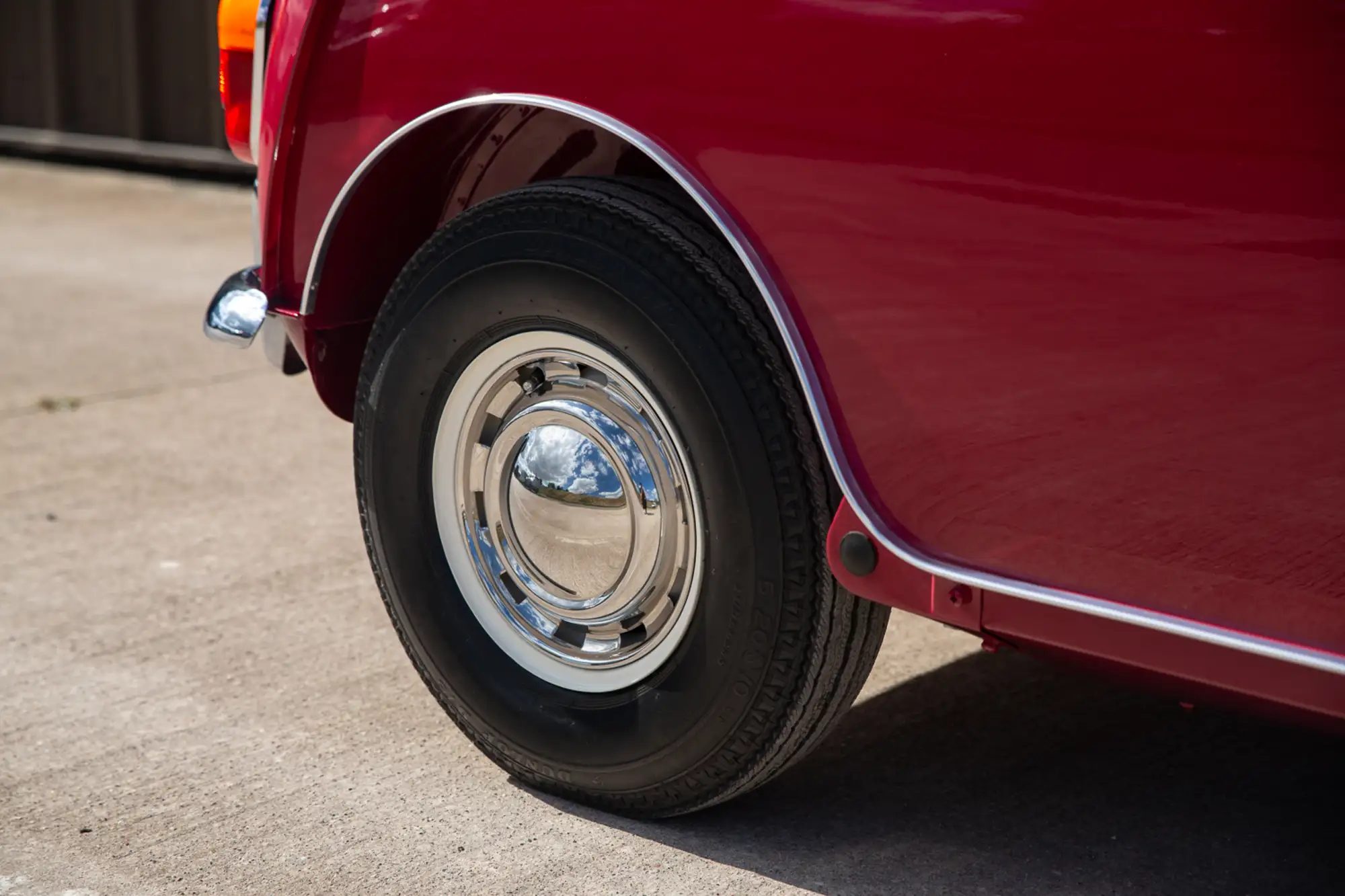 1959 Morris Mini Minor De-Luxe-Sold