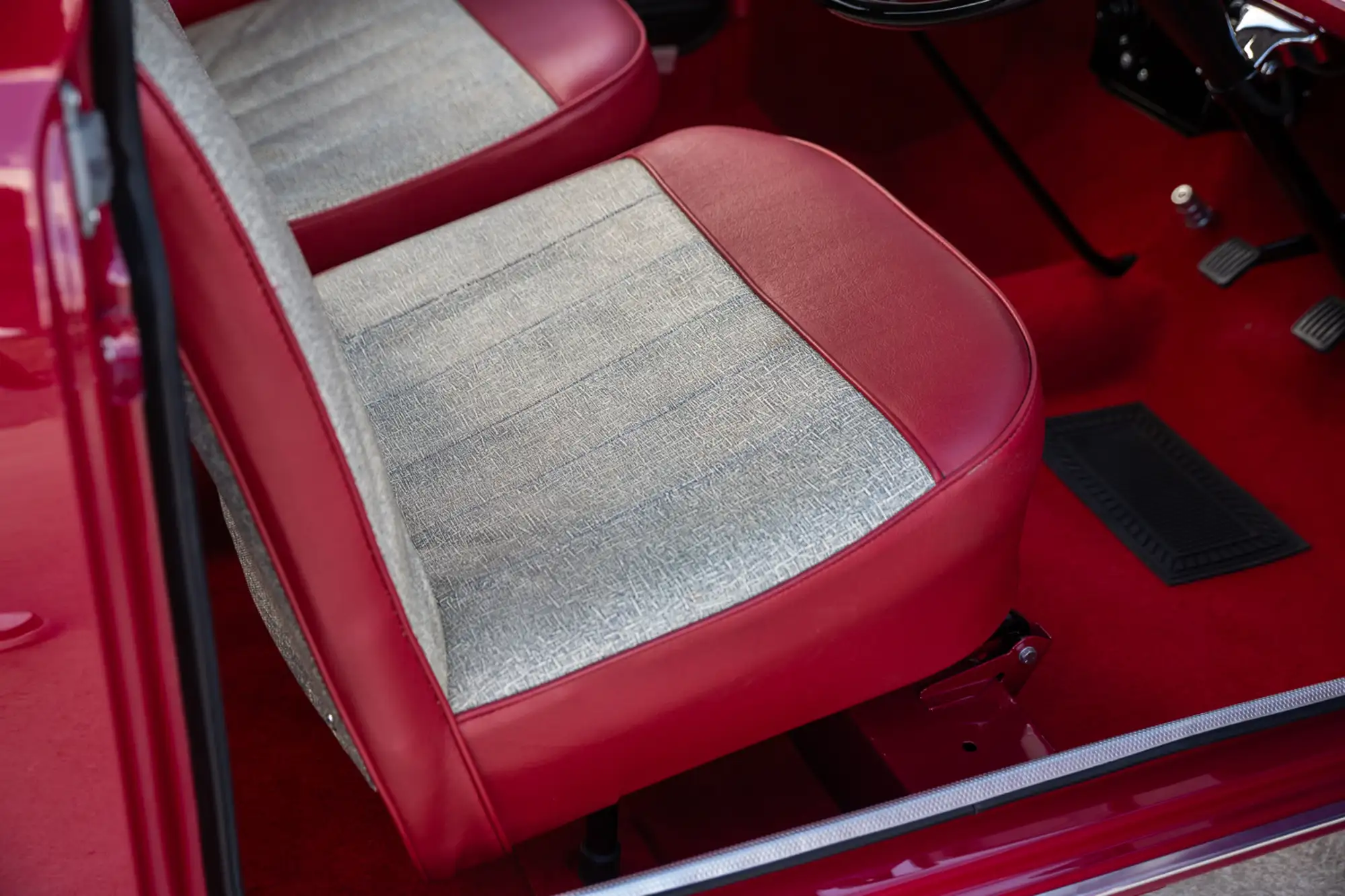 1959 Morris Mini Minor De-Luxe-Sold