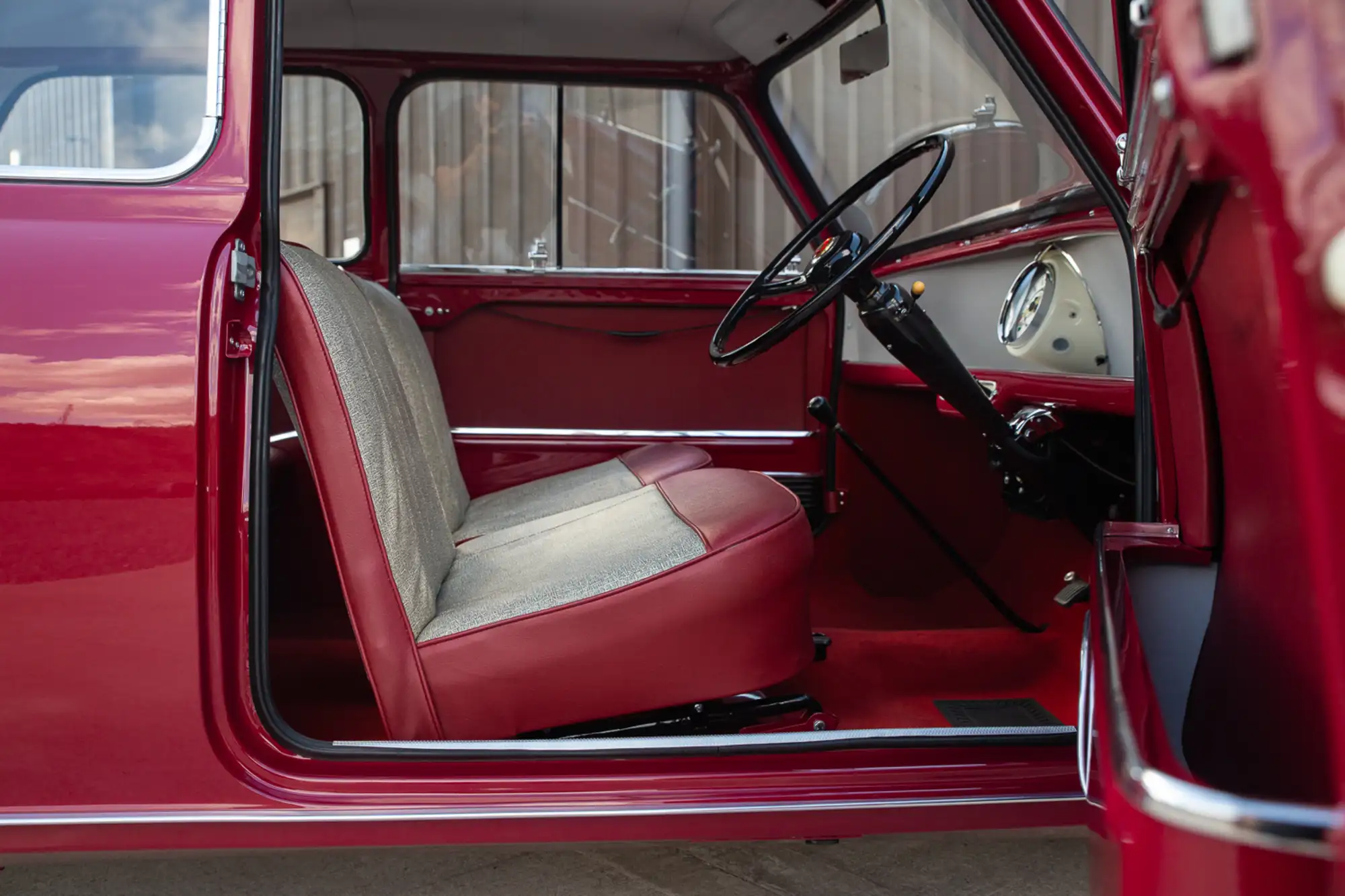 1959 Morris Mini Minor De-Luxe-Sold