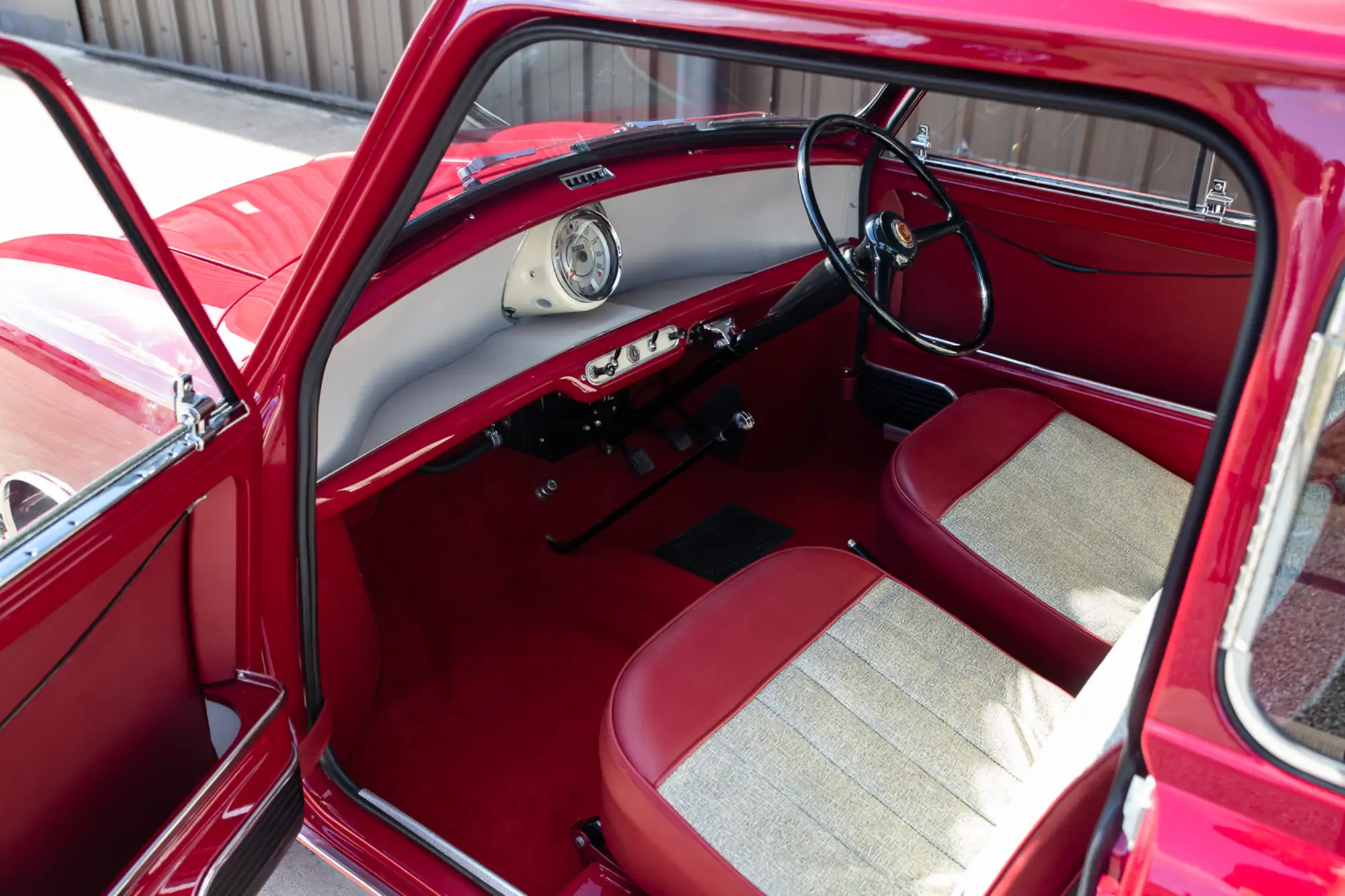 1959 Morris Mini Minor De-Luxe-Sold