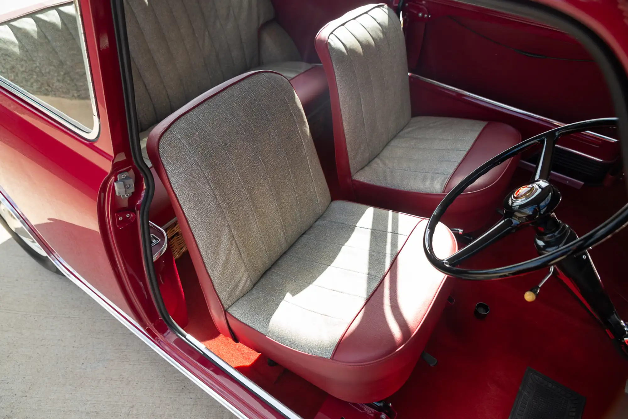 1959 Morris Mini Minor De-Luxe-Sold