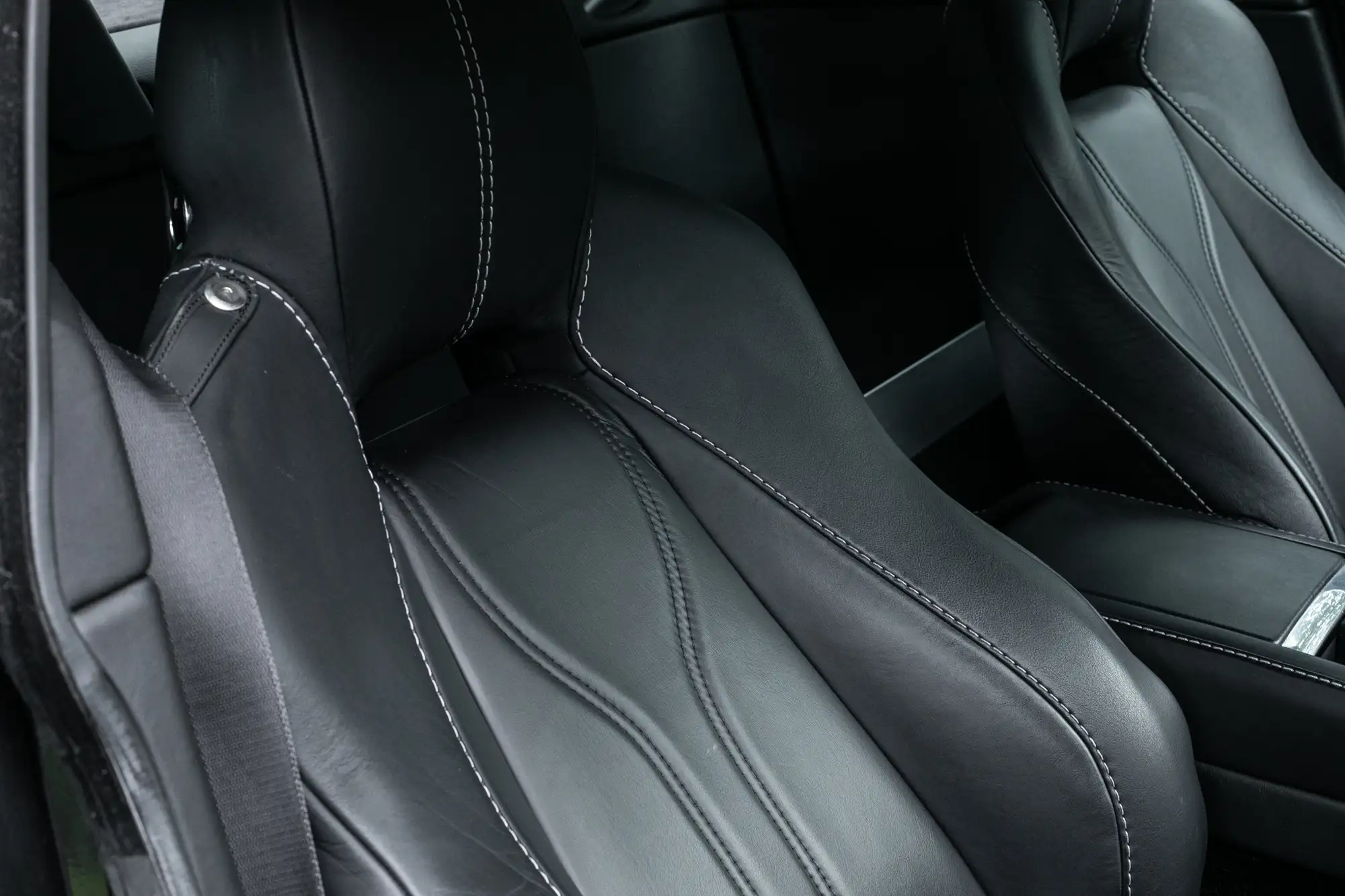 2011 Aston Martin V12 Vantage (Manual) - Bamford Rose Upgrad-Sold