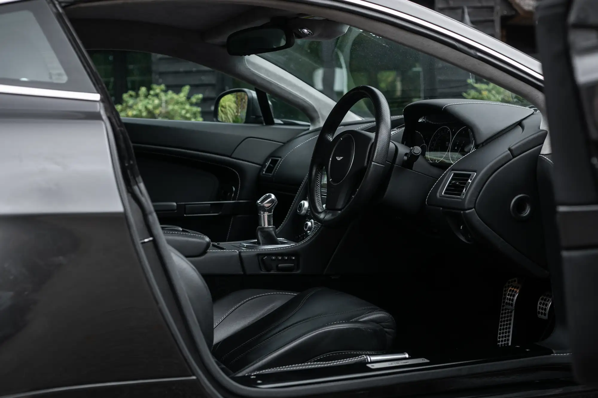 2011 Aston Martin V12 Vantage (Manual) - Bamford Rose Upgrad-Sold