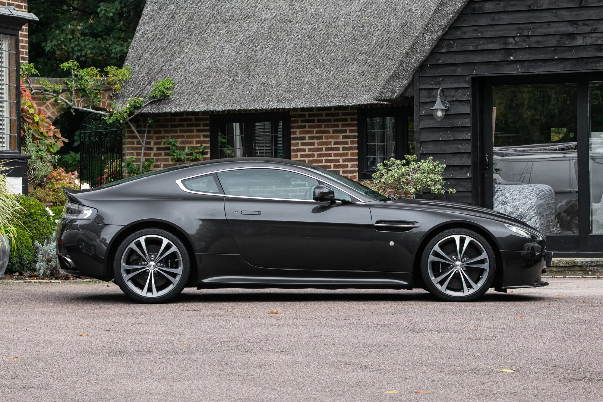 2011 Aston Martin V12 Vantage (Manual) - Bamford Rose Upgrad-Sold