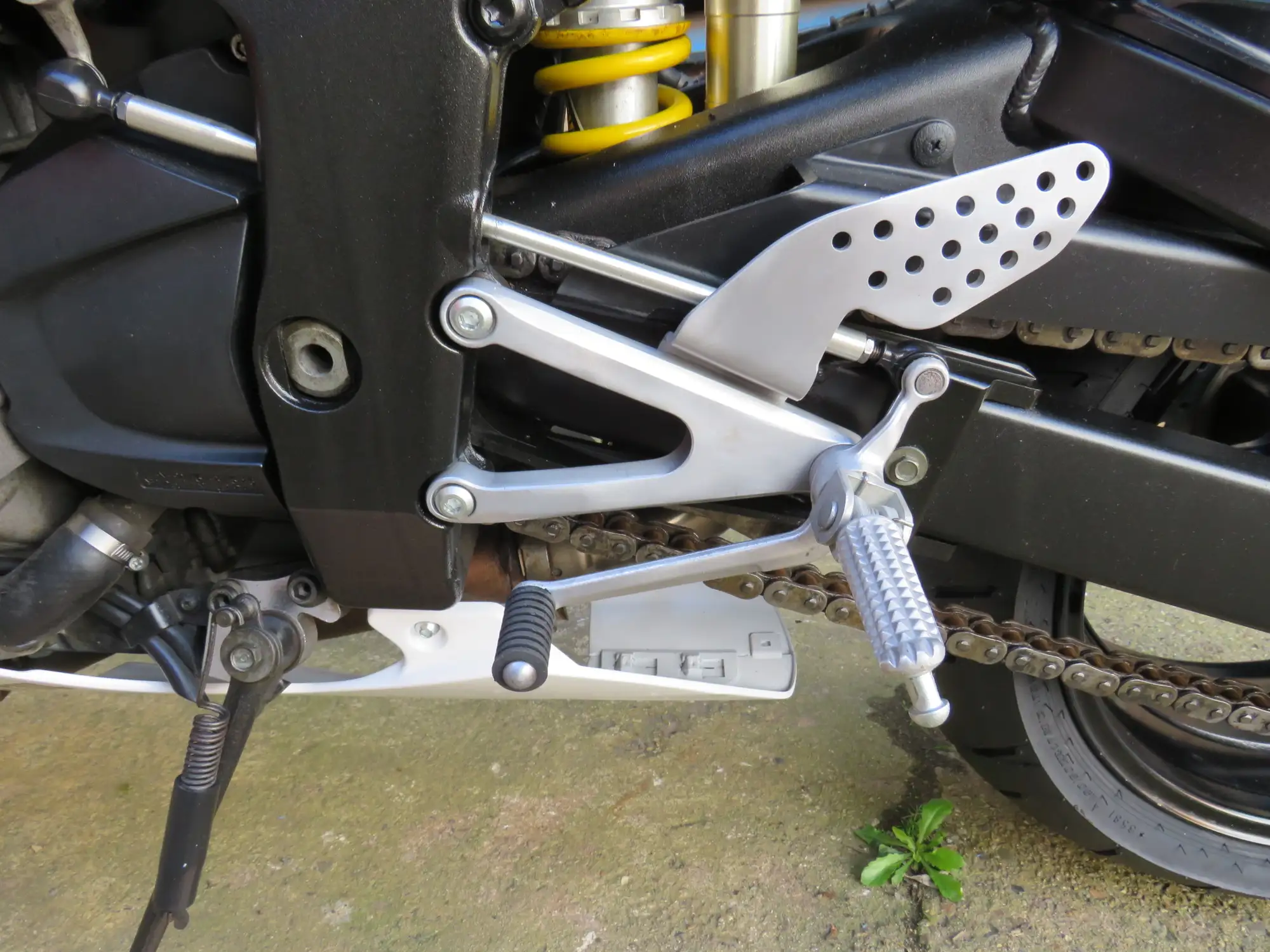 2002 Yamaha YZF-R1 998cc-For Sale