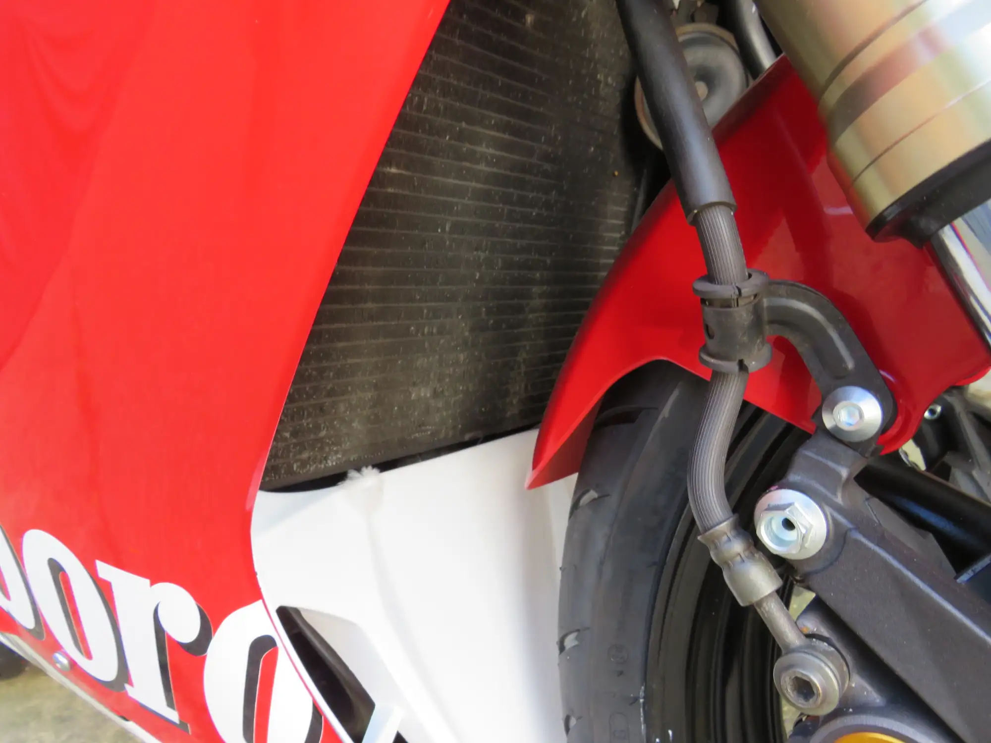 2002 Yamaha YZF-R1 998cc-For Sale