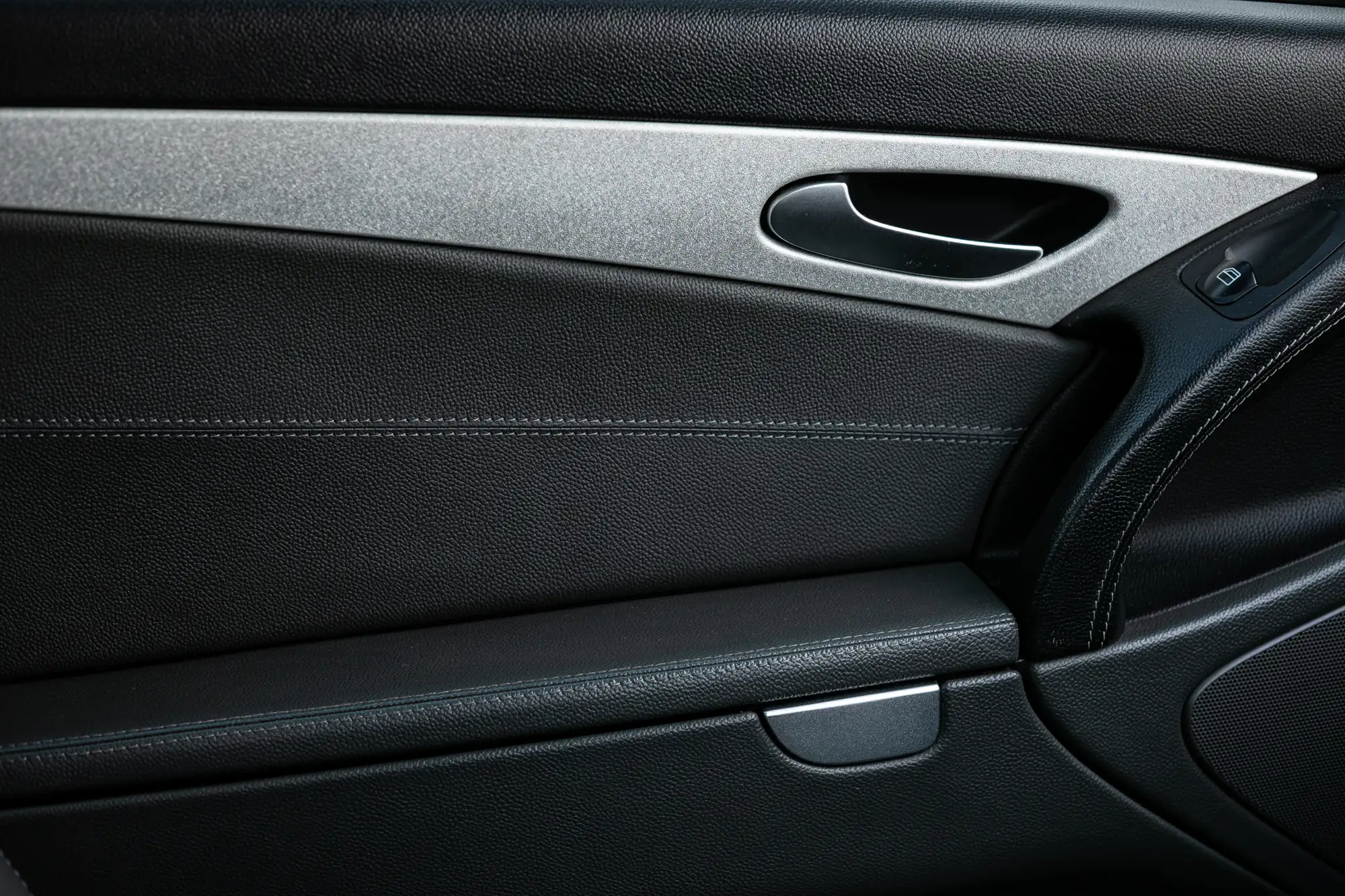 2004 Mercedes-Benz SL55 AMG F1 (R230) -Sold