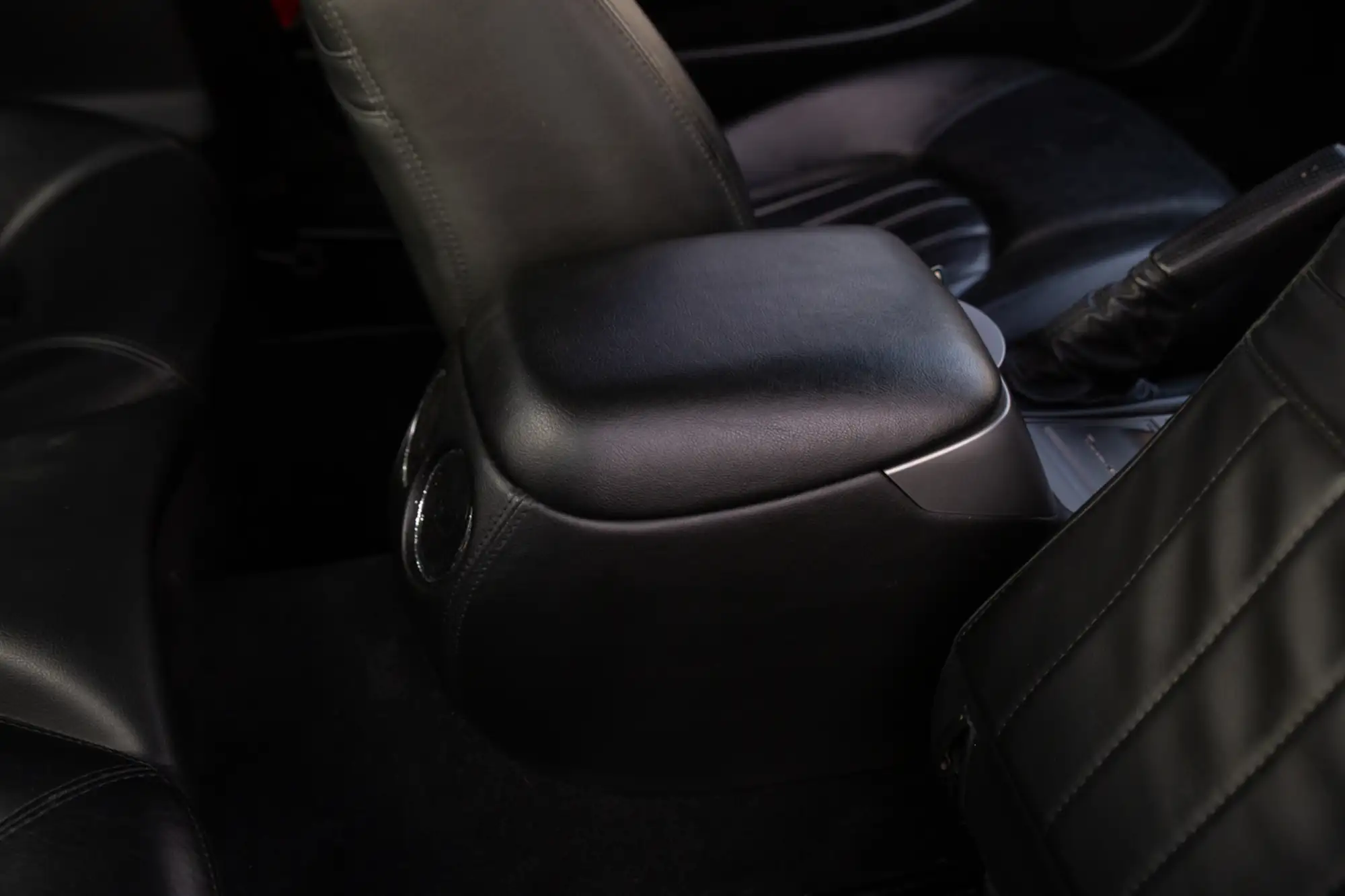 2004 Maserati 4200 GT Coupé-Sold