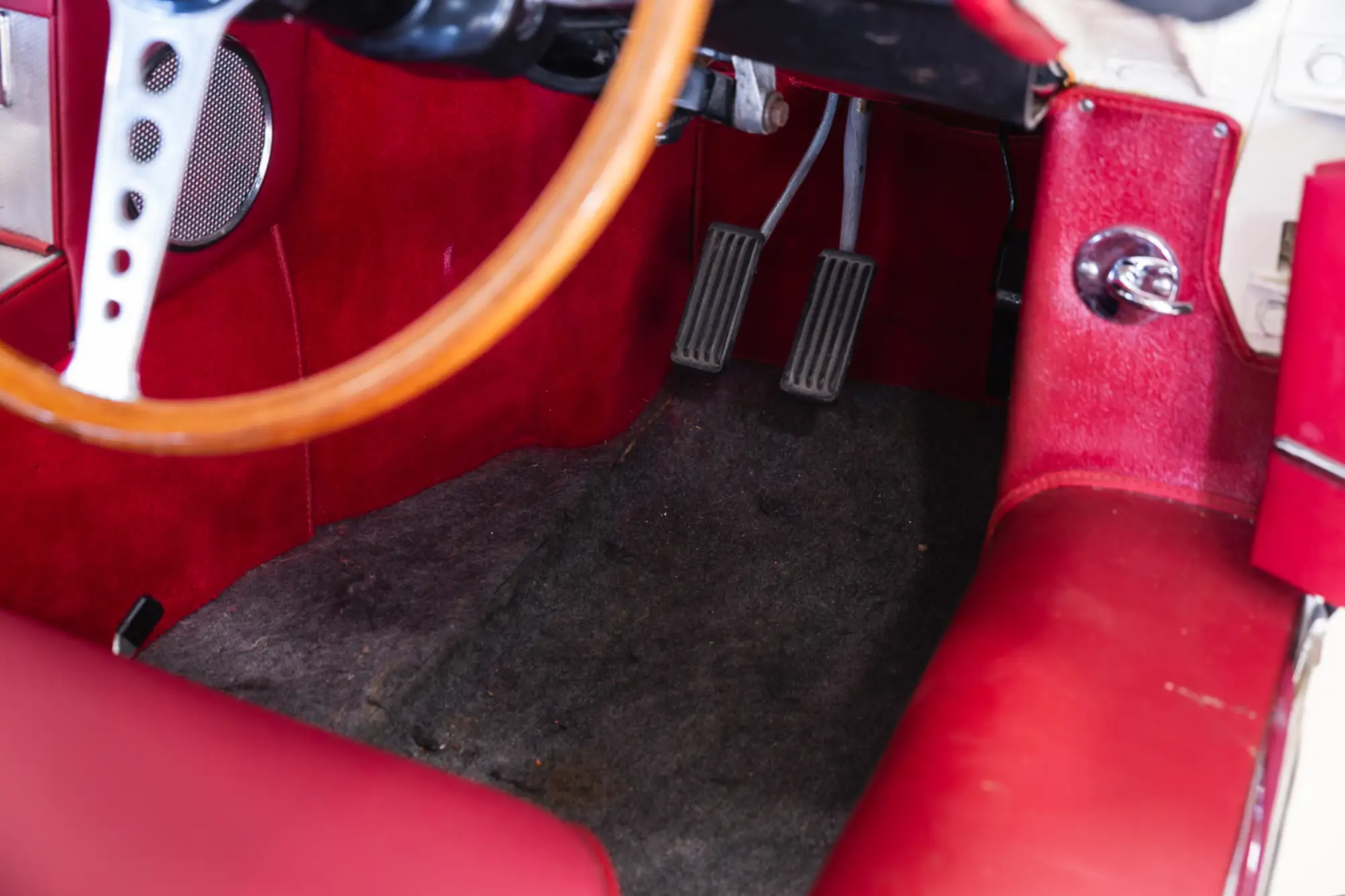 1961 Jaguar E-Type Series I FHC-Sold