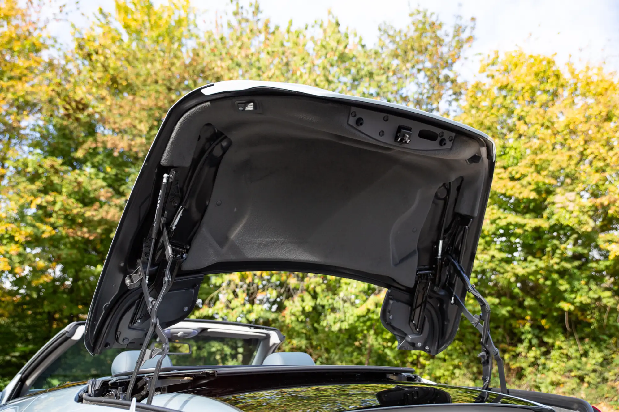 2003 Mercedes-Benz SL500 (R230) - 10,900 Miles-Sold