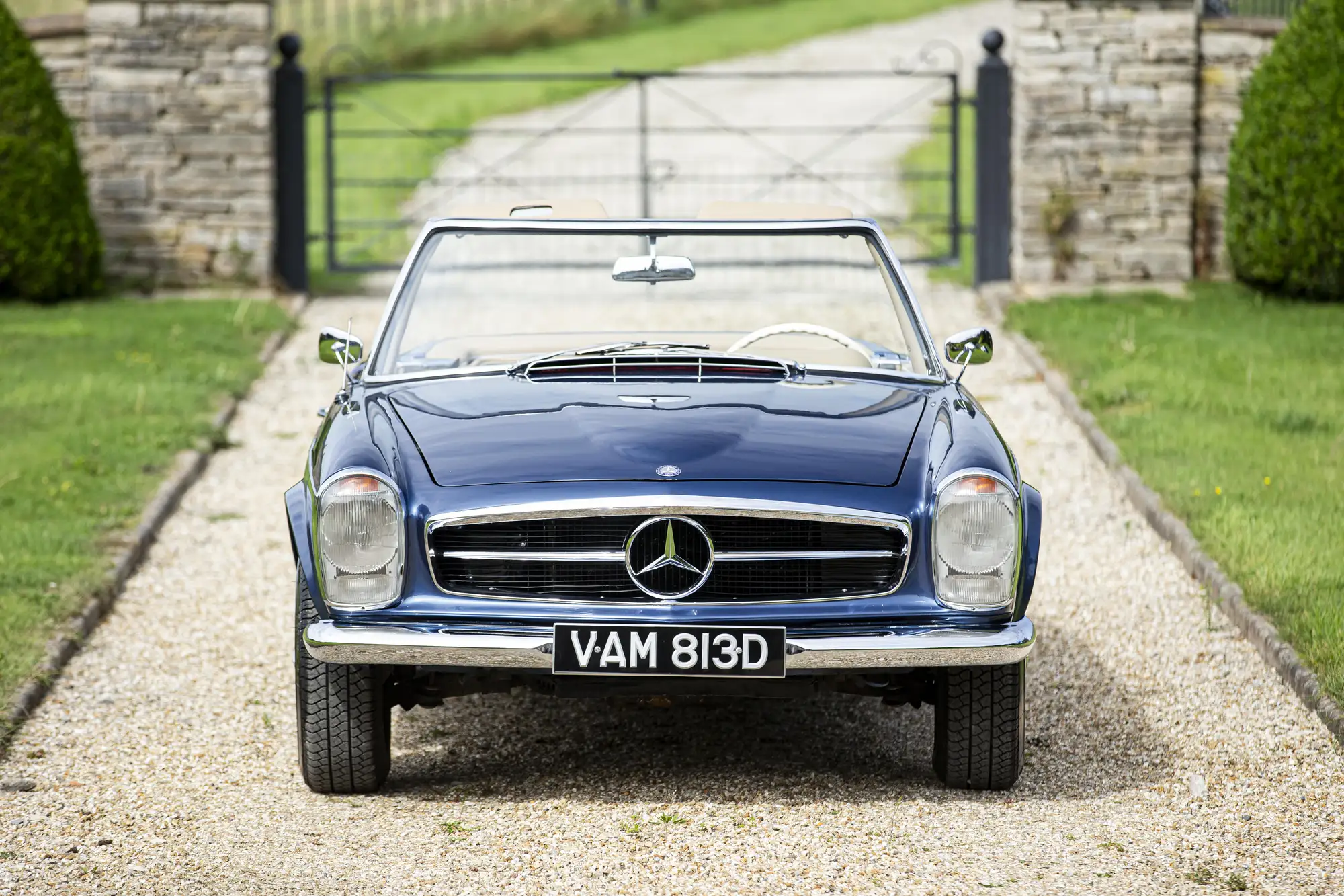 1966 Mercedes-Benz 230SL Pagoda (W113) - Manual-For Sale
