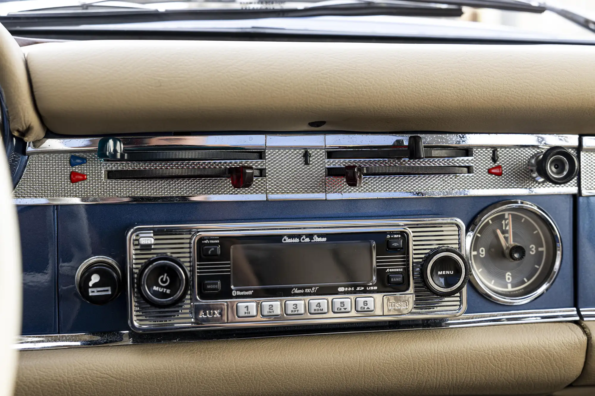 1966 Mercedes-Benz 230SL Pagoda (W113) - Manual-For Sale