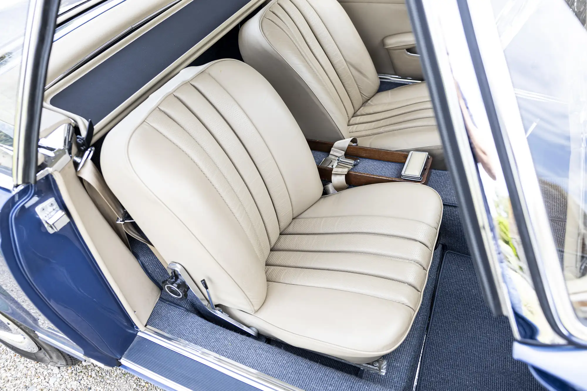 1966 Mercedes-Benz 230SL Pagoda (W113) - Manual-For Sale