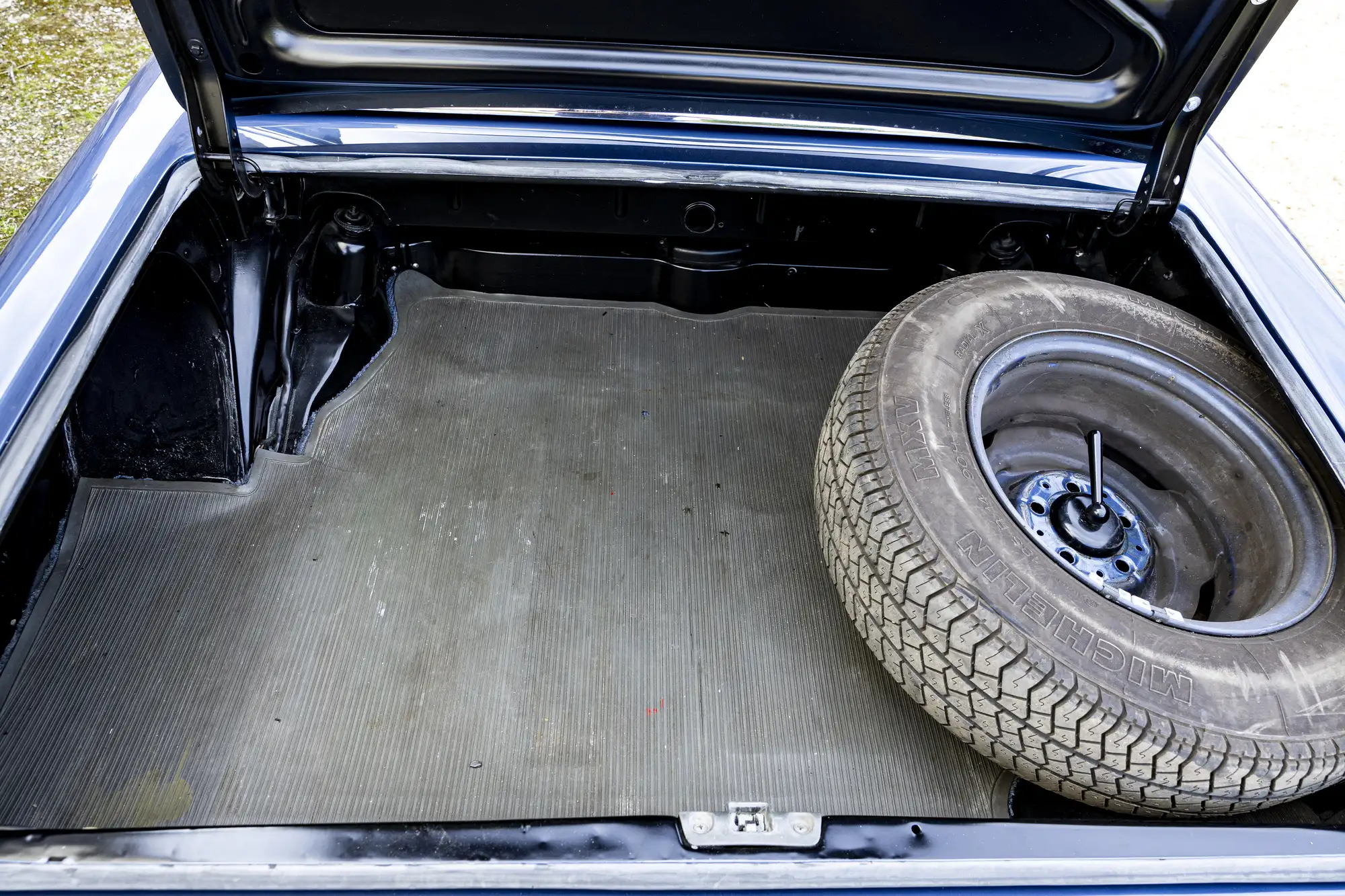 1966 Mercedes-Benz 230SL Pagoda (W113) - Manual-For Sale