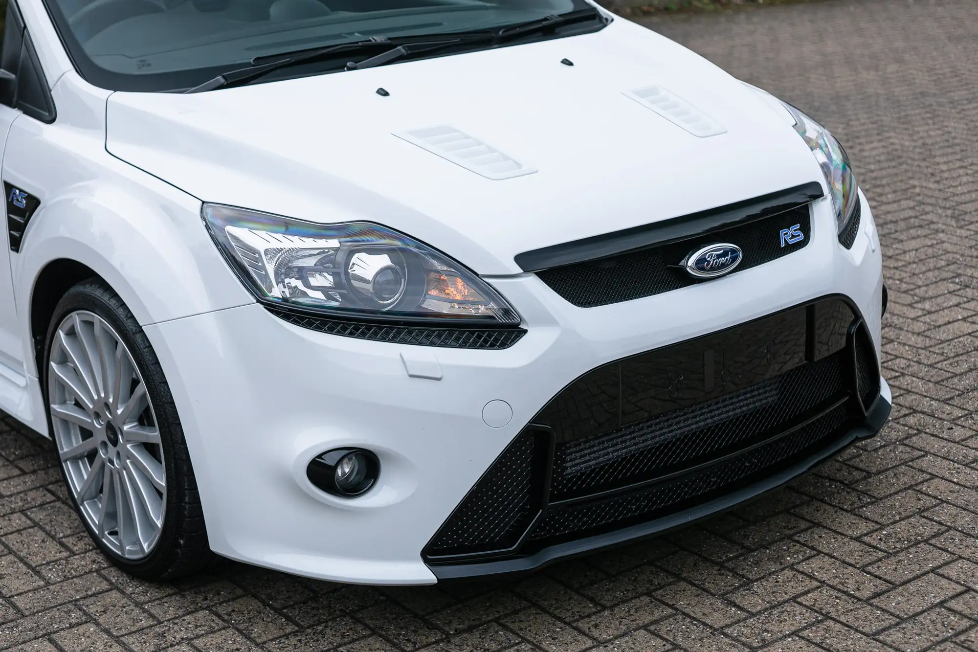2010 Ford Focus RS Mk2 - 2,436 Miles-Sold