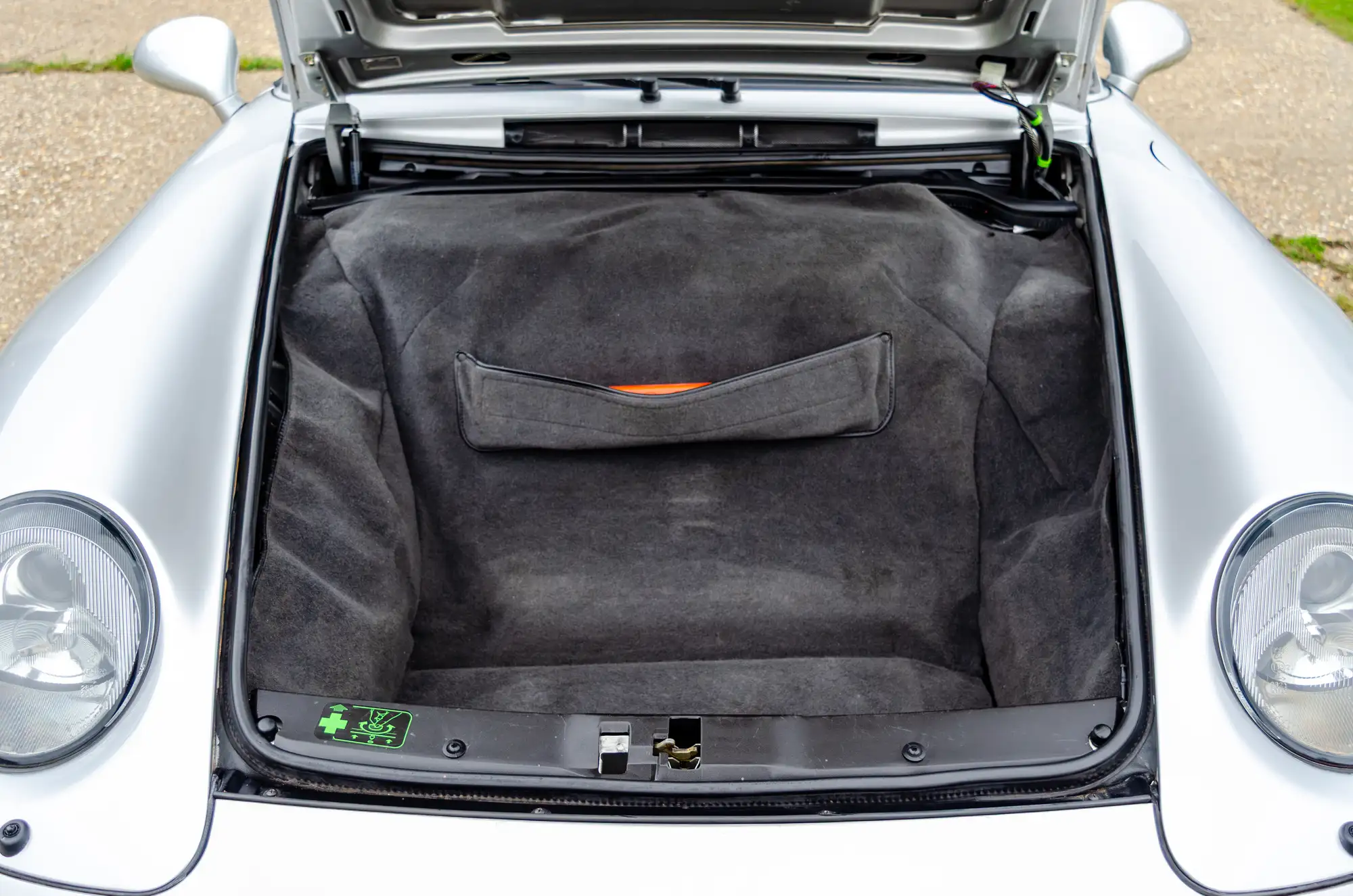 1997 Porsche 911 (993) Targa Tiptronic-Sold