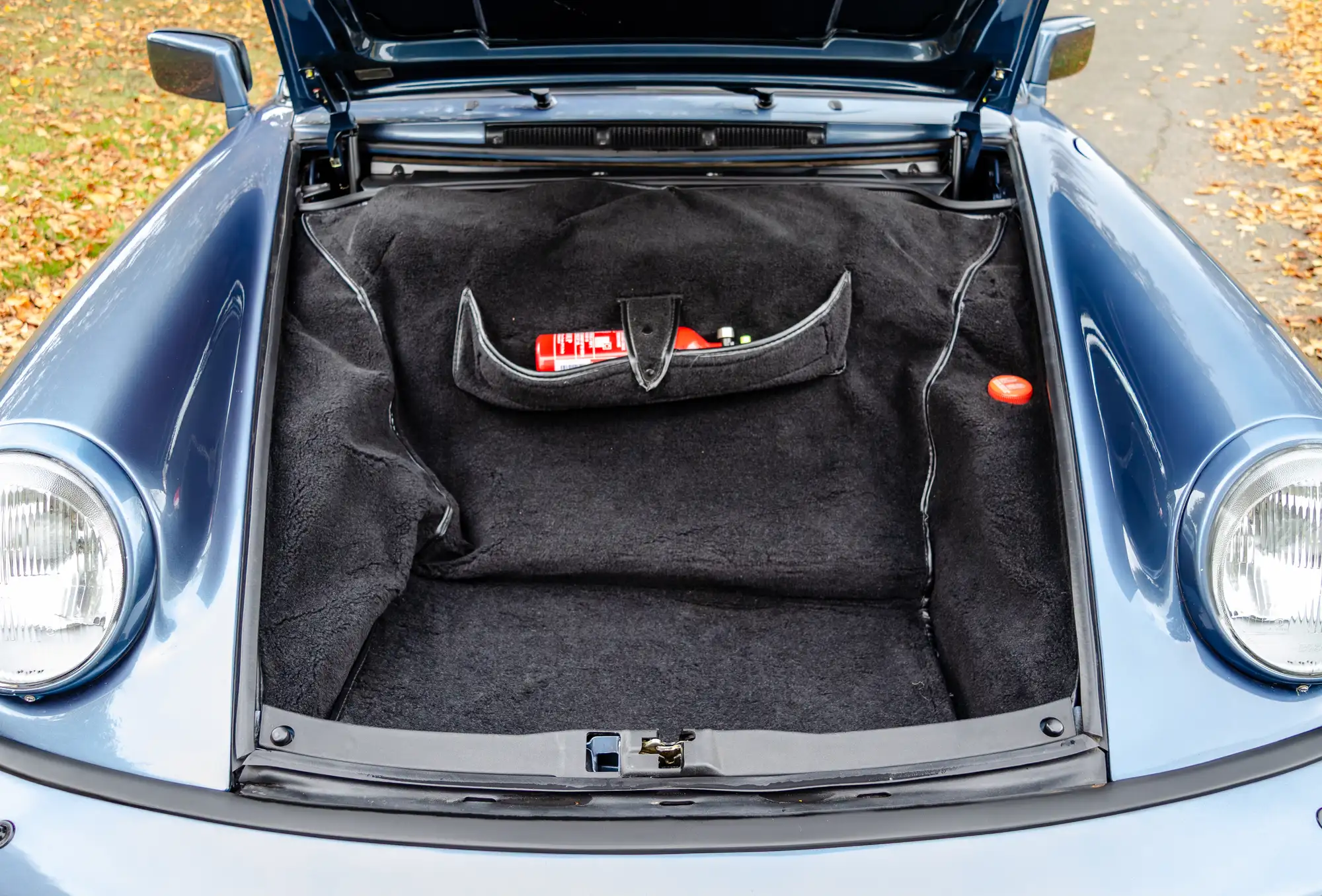 1990 Porsche 911 (964) Cabriolet Carrera 2 - Manual-Sold