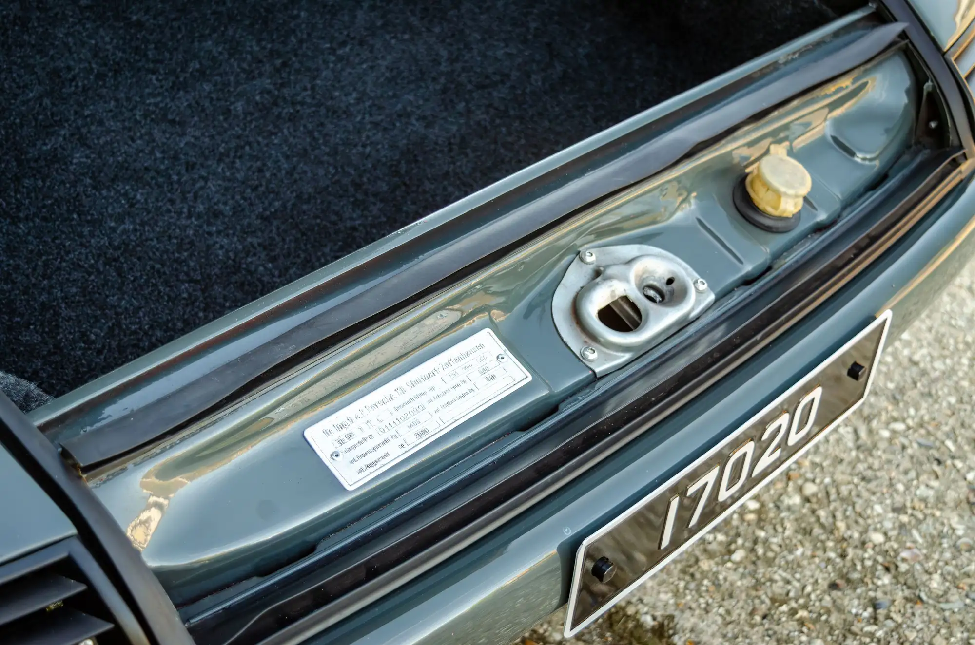 1972 Porsche 911 ST-Sold