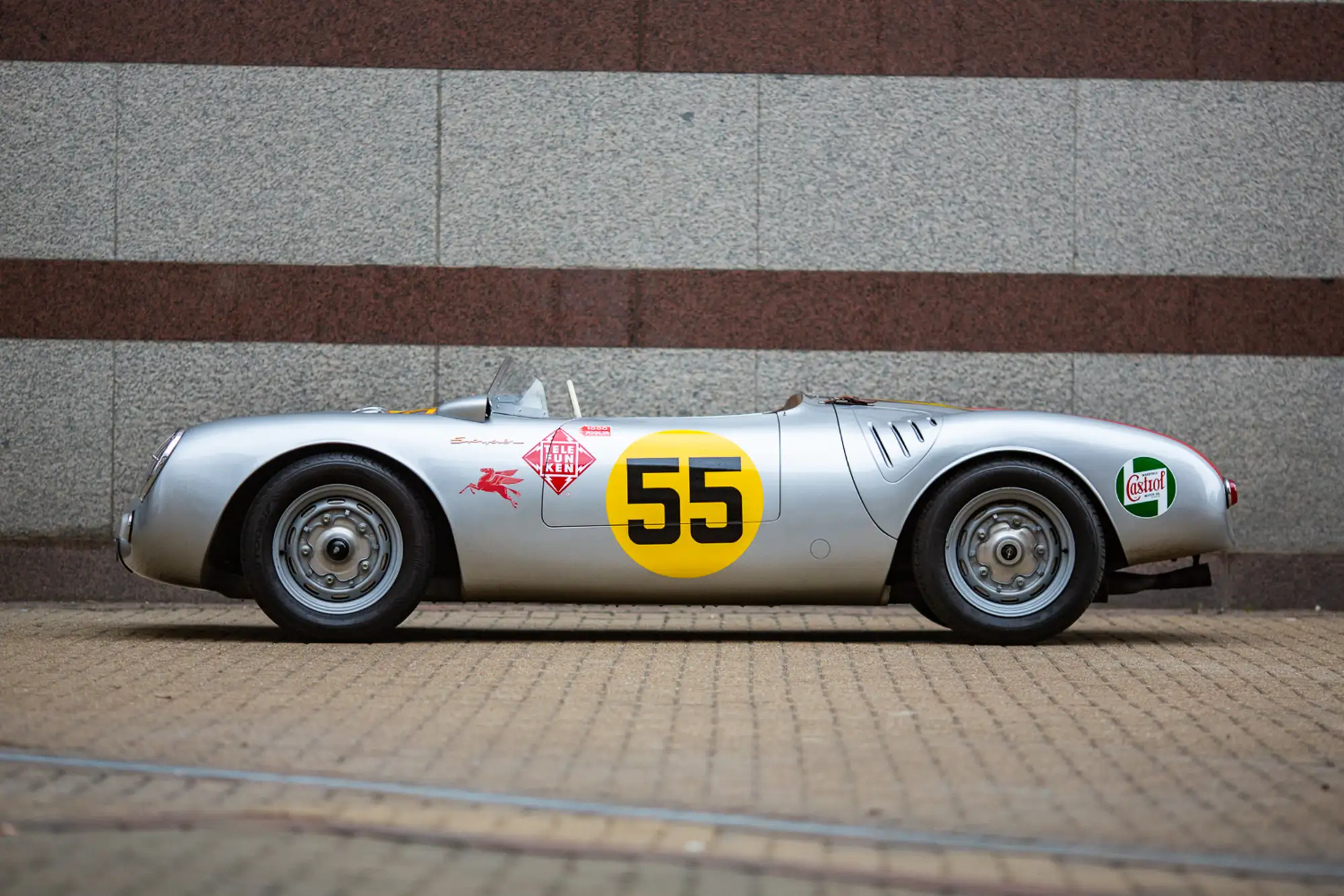 2015 Porsche 550 Spyder - Hans Herrmann Hommage-Sold