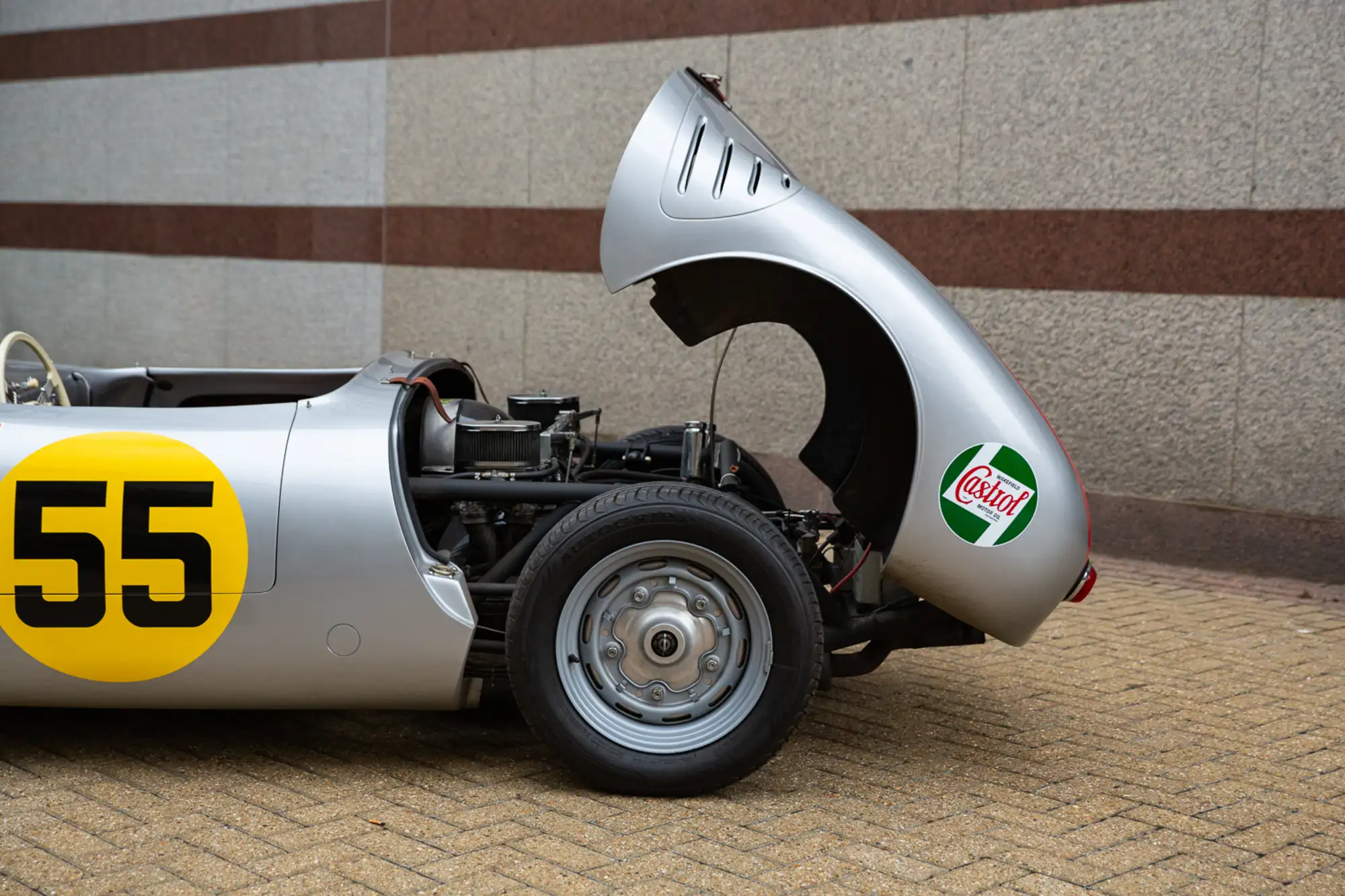 2015 Porsche 550 Spyder - Hans Herrmann Hommage-Sold