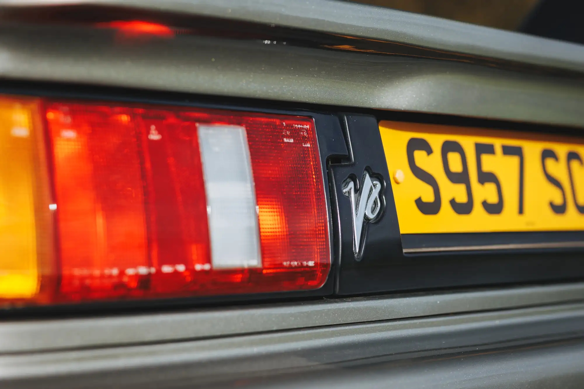 1998 Lotus Esprit 3.5 V8 SE Turbo-Sold