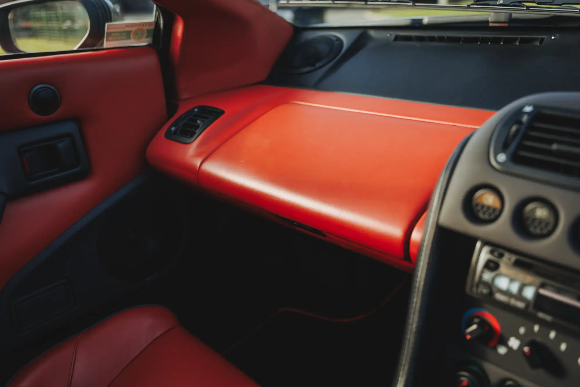 1998 Lotus Esprit 3.5 V8 SE Turbo-Sold