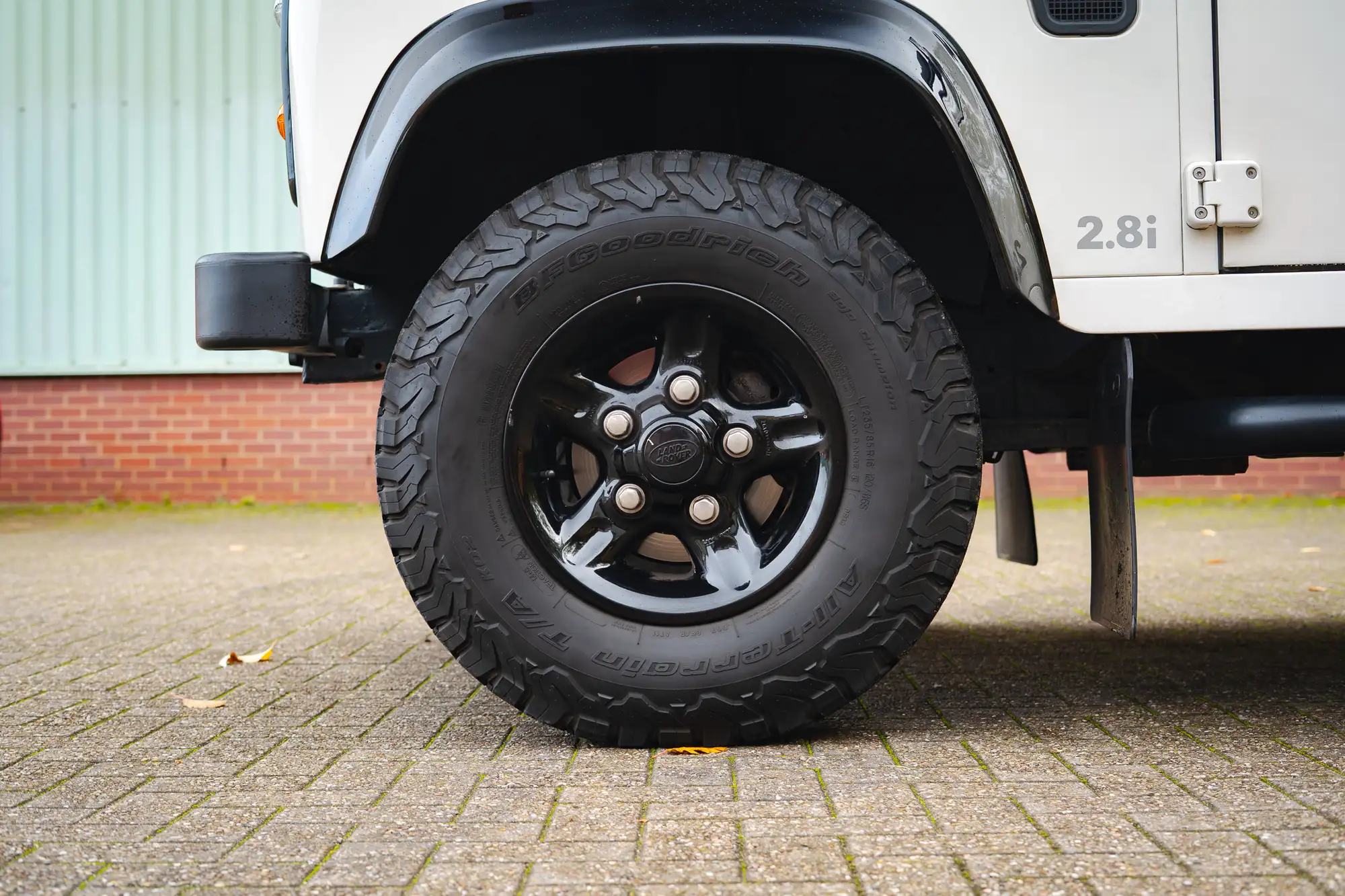 1999 Land Rover Defender 90 M52 2.8i Station Wagon †-Sold