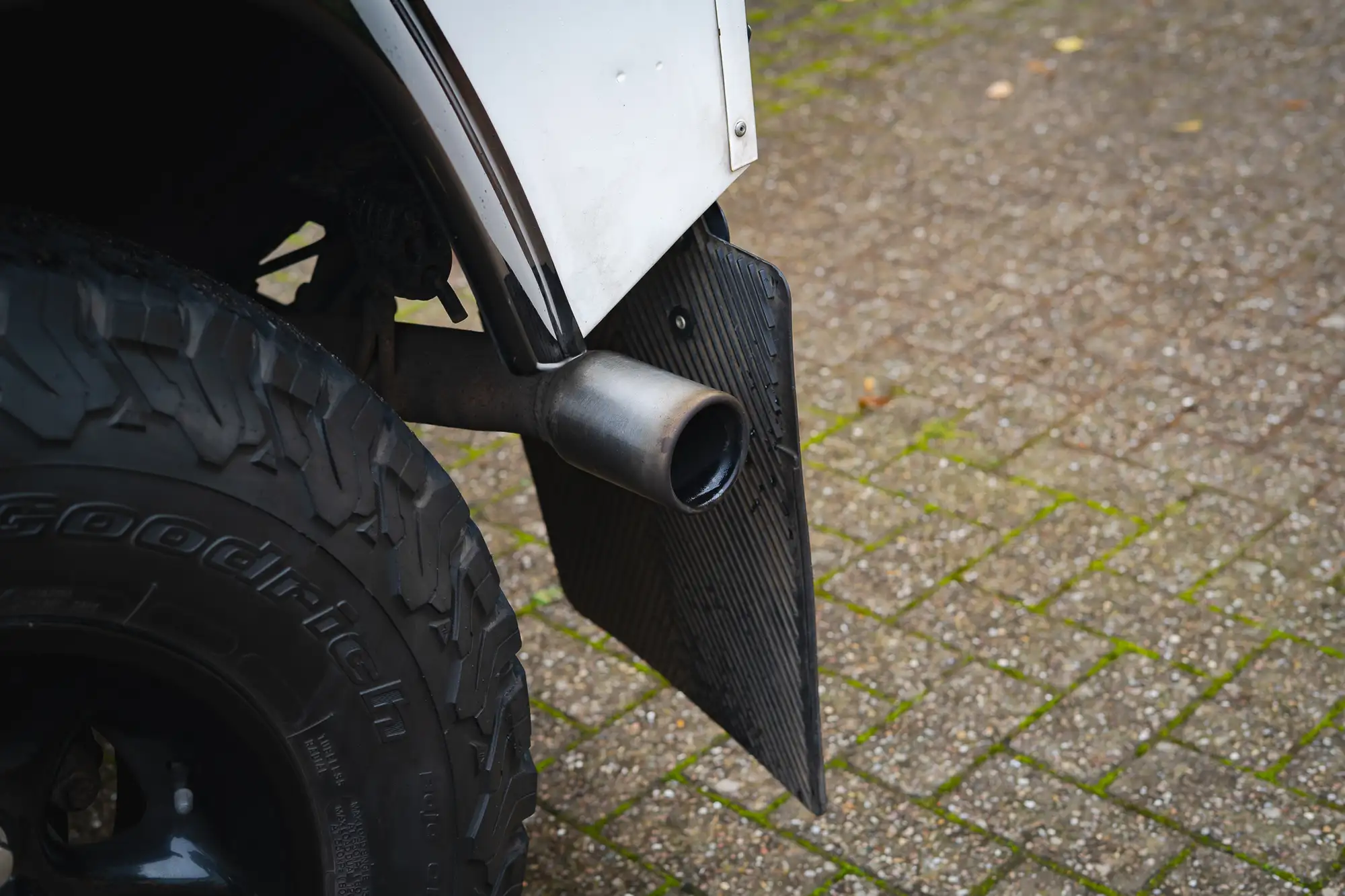 1999 Land Rover Defender 90 M52 2.8i Station Wagon †-Sold