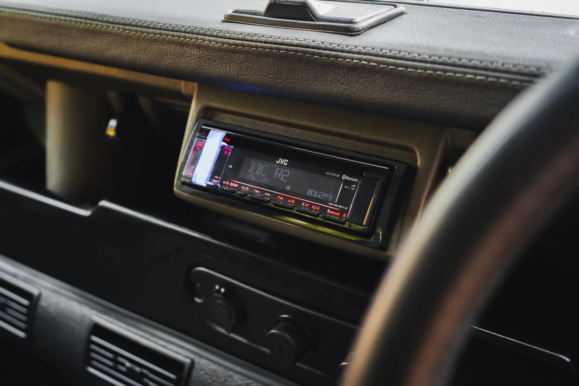 1999 Land Rover Defender 90 M52 2.8i Station Wagon †-Sold