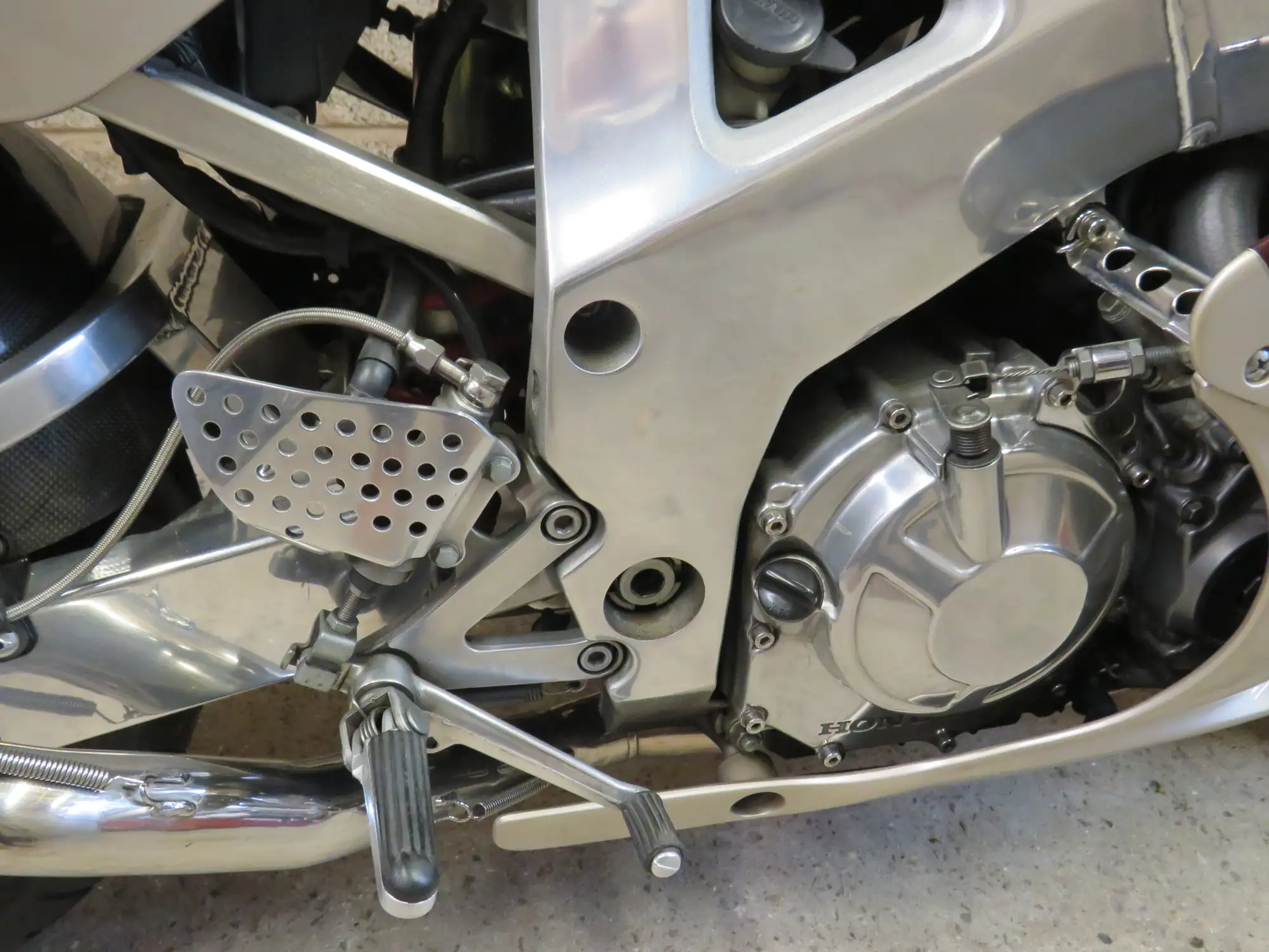 1995 Honda CBR900RR-T SC28 FireBlade 893cc -For Sale