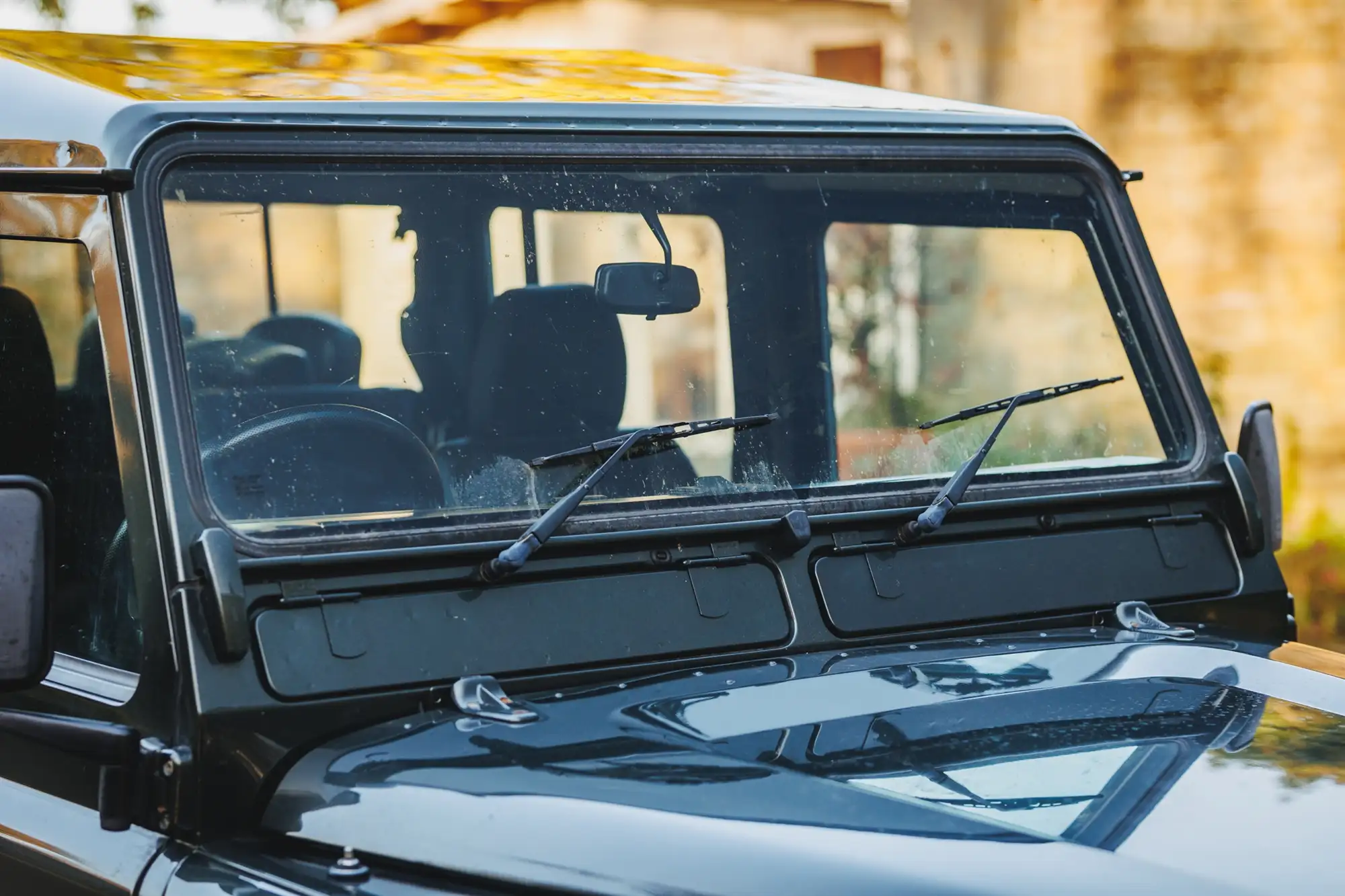 Land Rover Defender 110 XS Station Wagon Td5-Sold