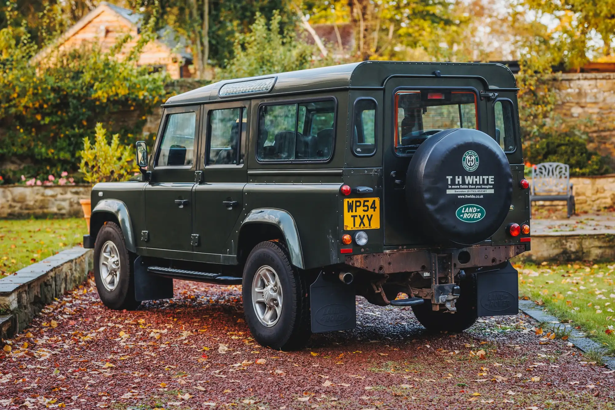 Land Rover Defender 110 XS Station Wagon Td5-Sold