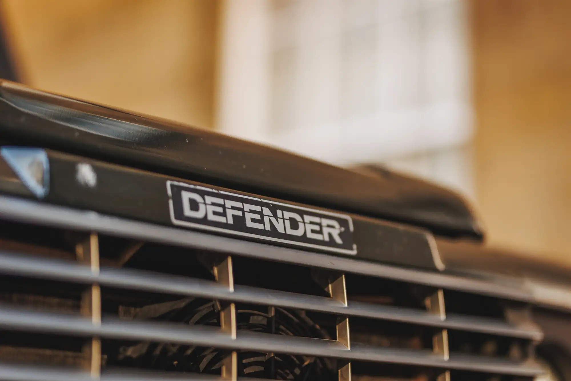 Land Rover Defender 110 XS Station Wagon Td5-Sold