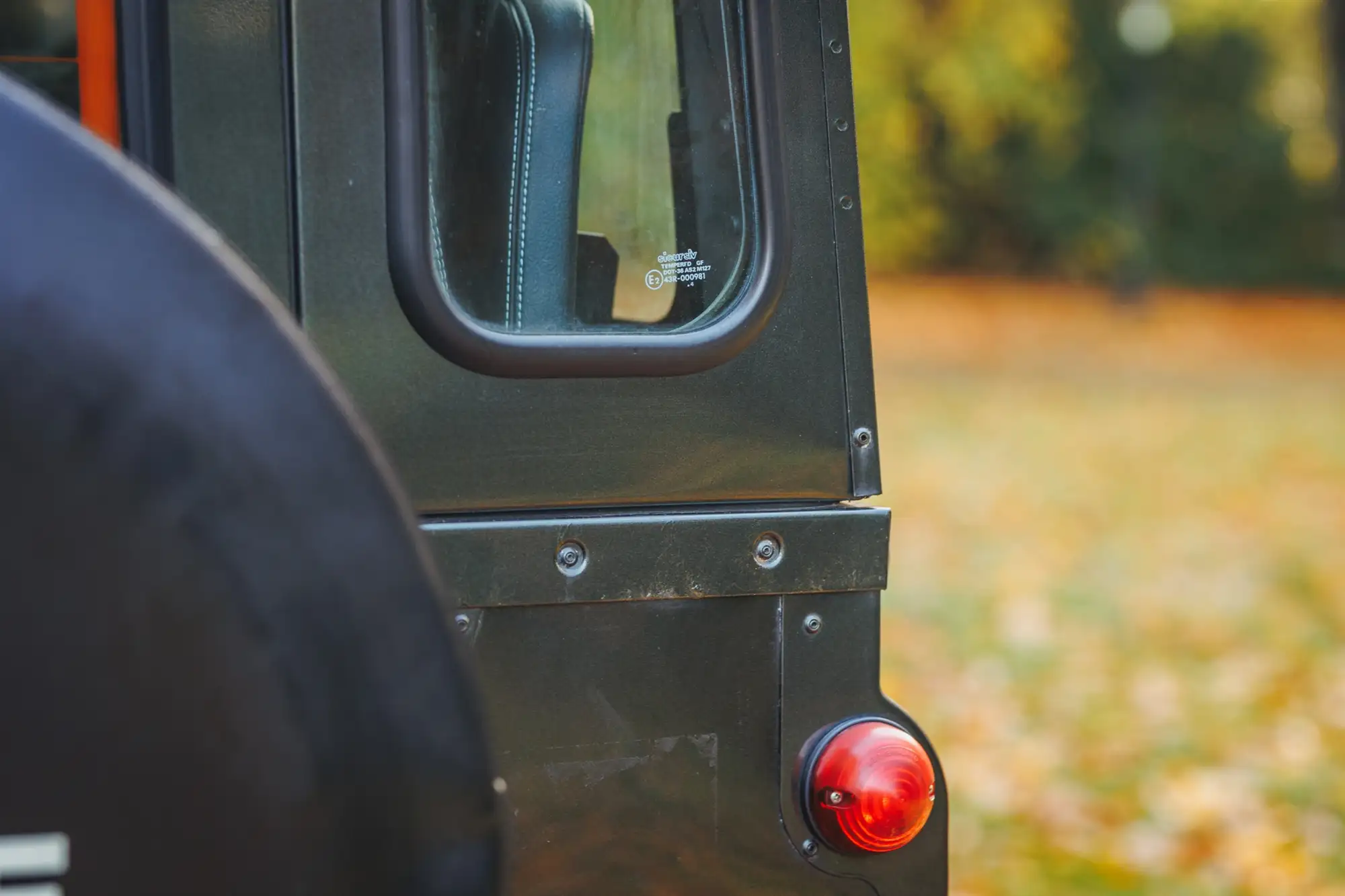 Land Rover Defender 110 XS Station Wagon Td5-Sold