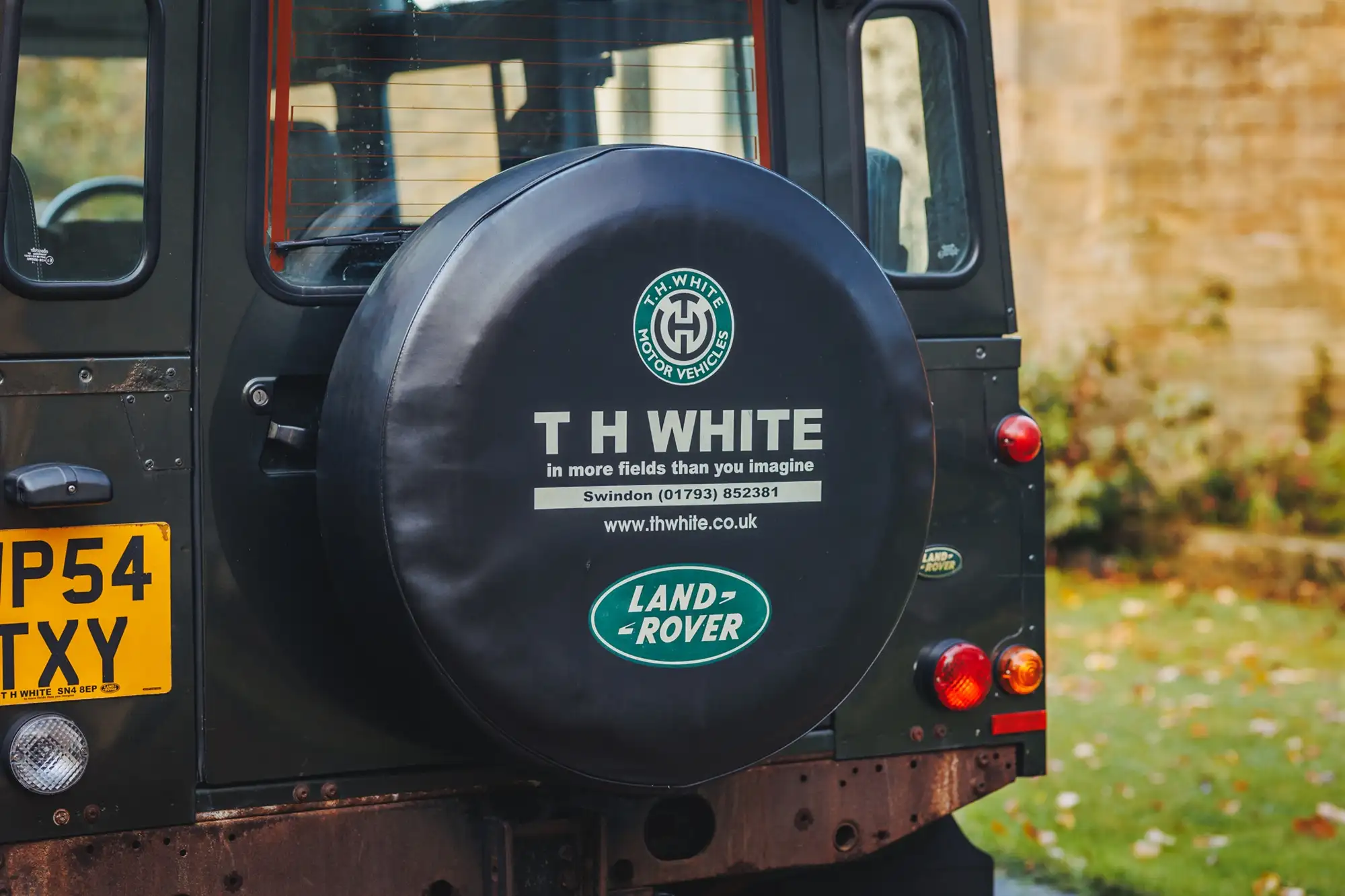 Land Rover Defender 110 XS Station Wagon Td5-Sold