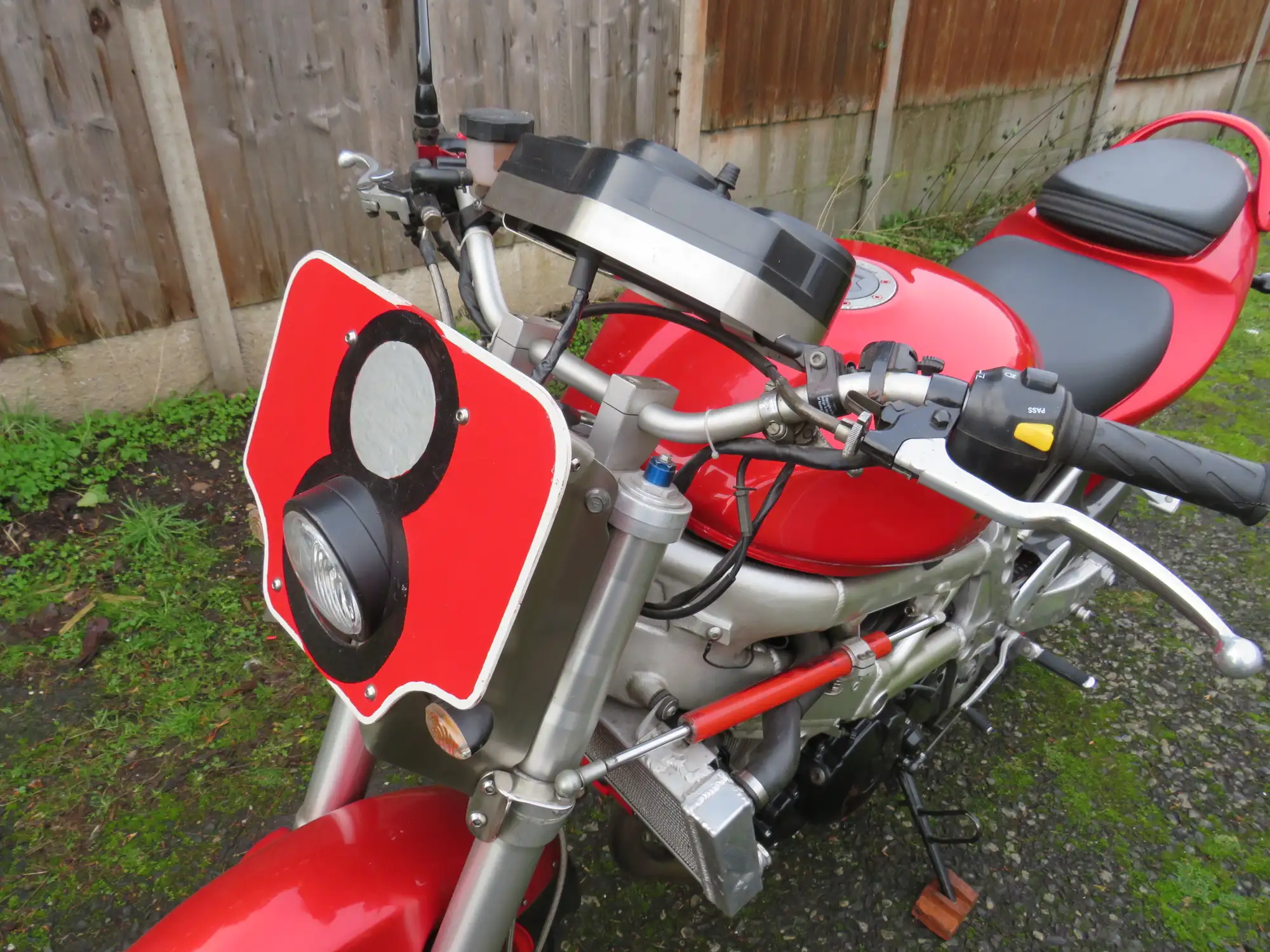 2000 Suzuki TL1000 SX 'Streetfighter' 996cc-For Sale