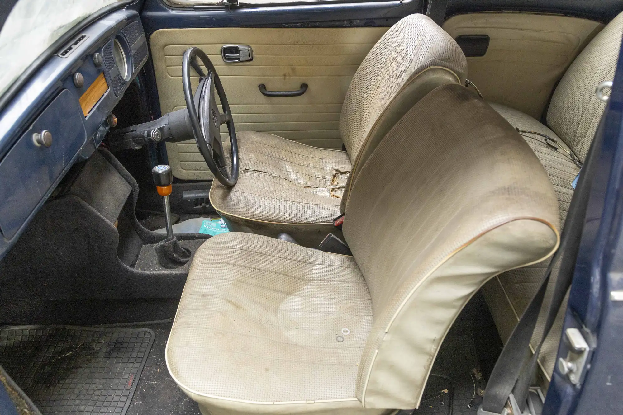 1970 Volkswagen Beetle Barn Find-Sold